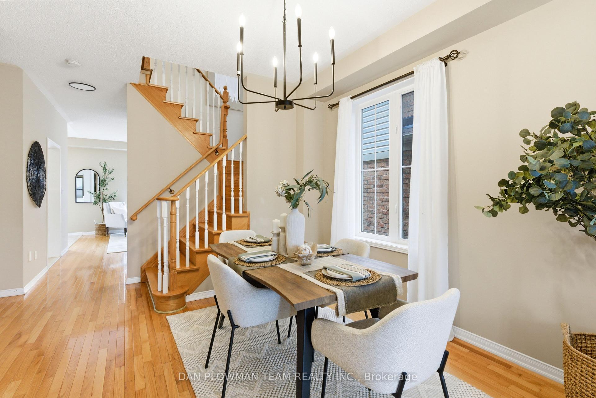 Photo 8 of 4 Boyd Crescent, Ajax, Northeast Ajax — HOMEH