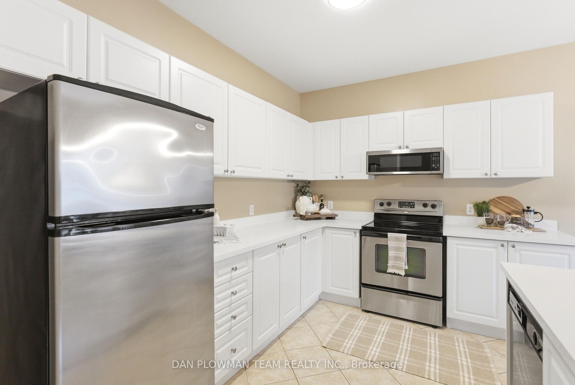 Photo 9 of 4 Boyd Crescent, Ajax, Northeast Ajax — HOMEH