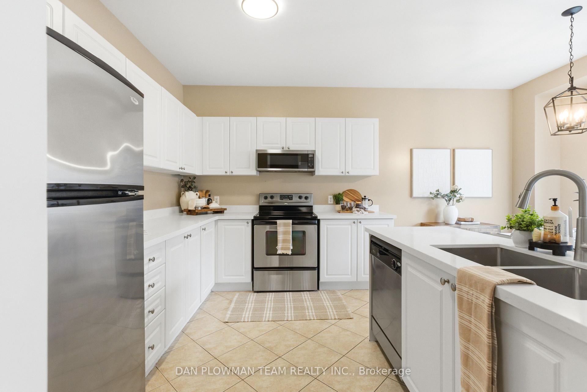 Photo 10 of 4 Boyd Crescent, Ajax, Northeast Ajax — HOMEH