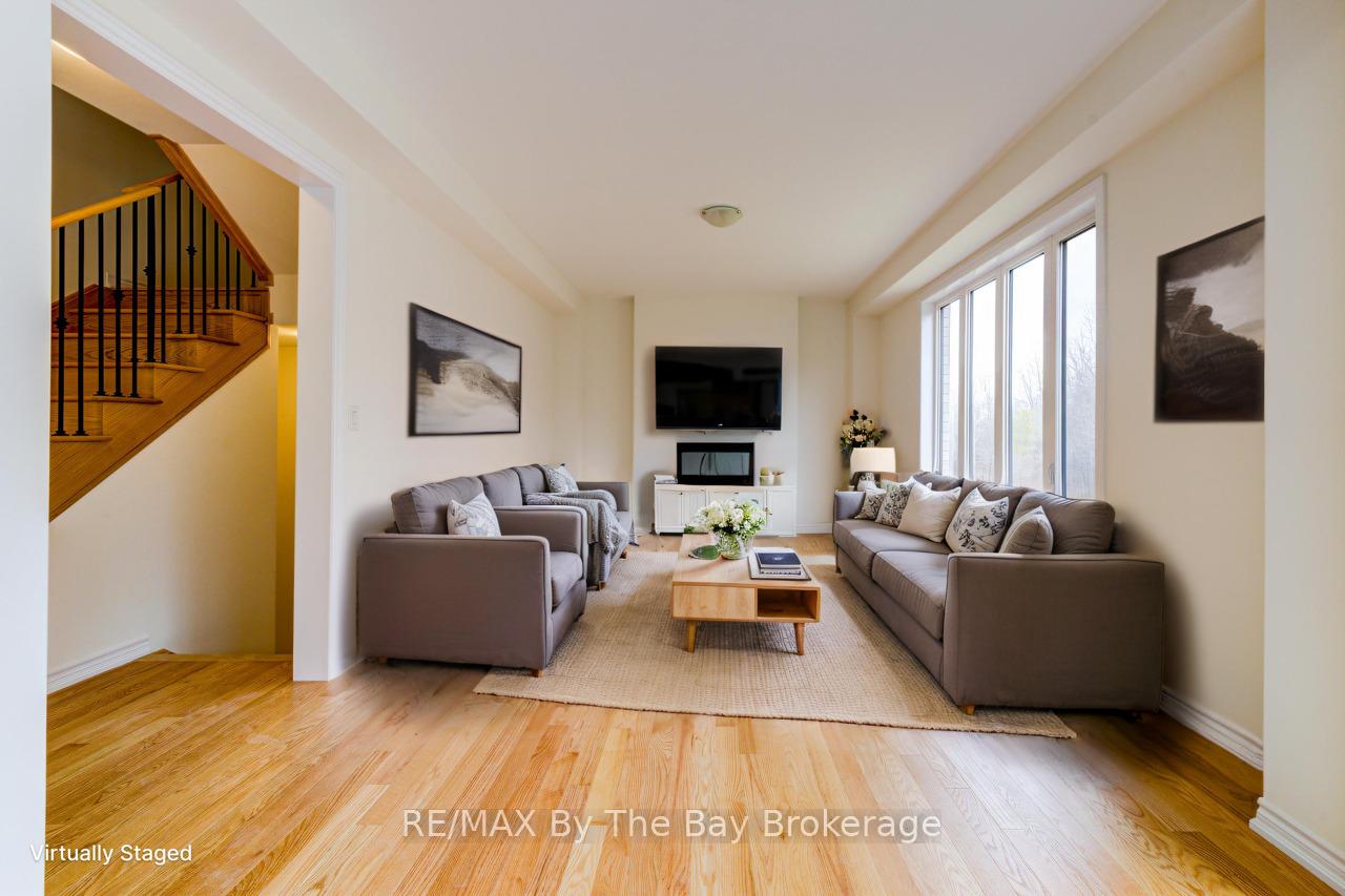 Photo 24 of 41 Del Ray Crescent, Wasaga Beach — HOMEH