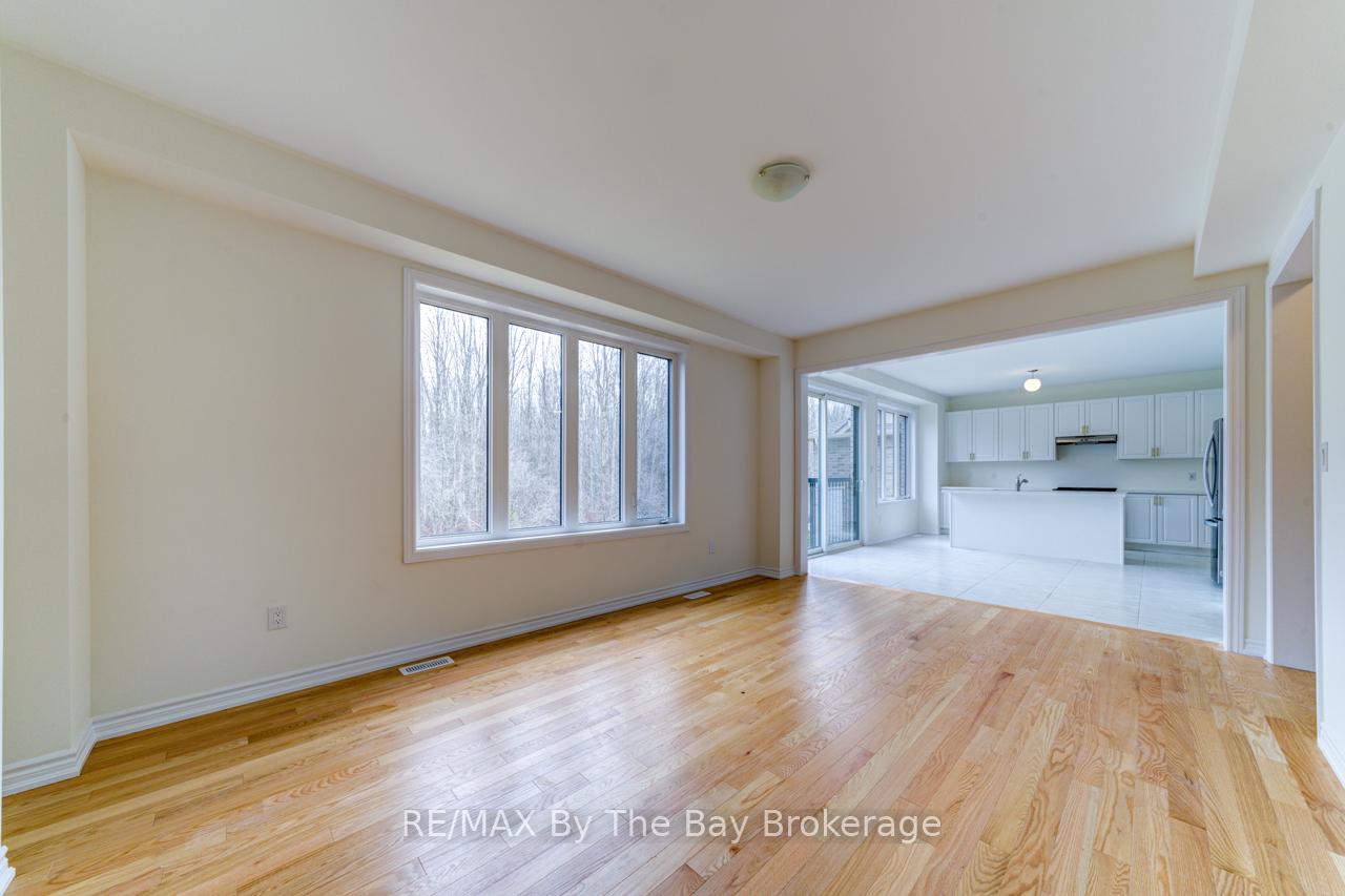Photo 27 of 41 Del Ray Crescent, Wasaga Beach — HOMEH