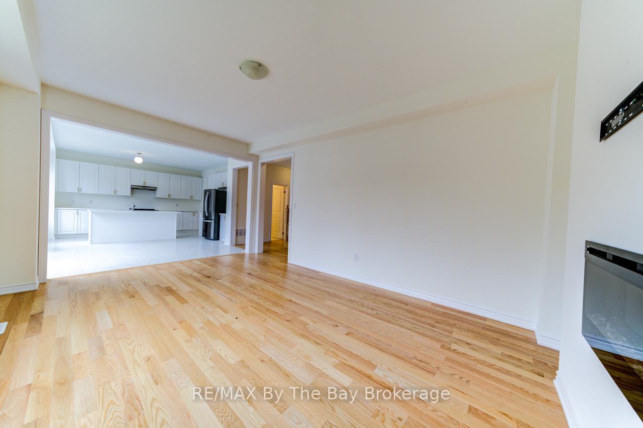 Photo 28 of 41 Del Ray Crescent, Wasaga Beach — HOMEH