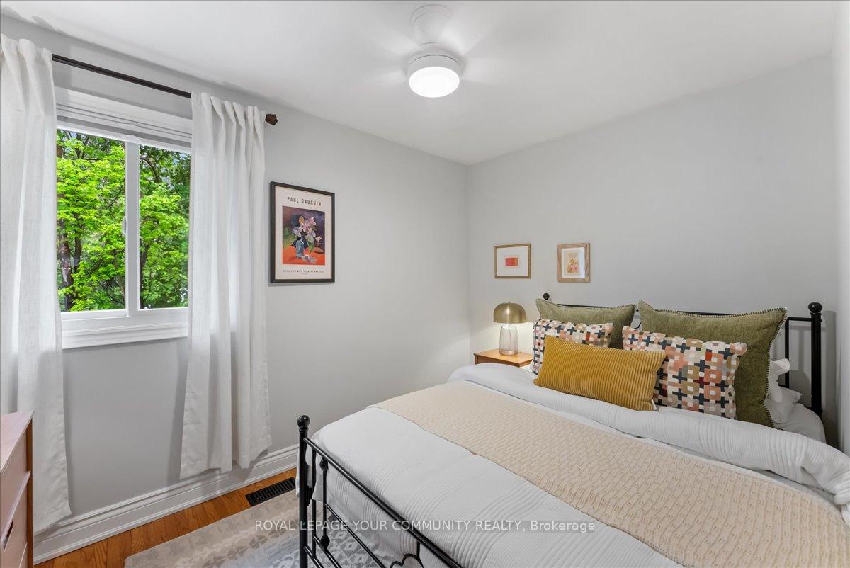 Photo 11 of 48 Bell Street, Uxbridge — HOMEH