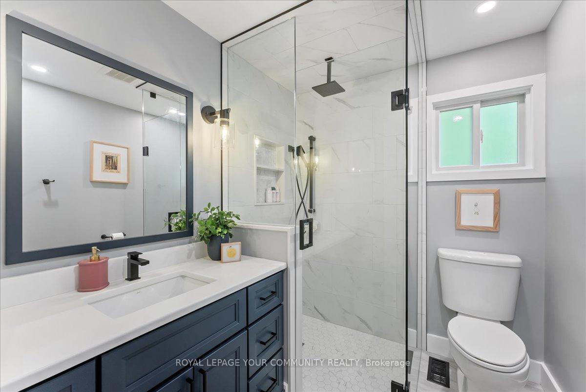 Photo 12 of 48 Bell Street, Uxbridge — HOMEH
