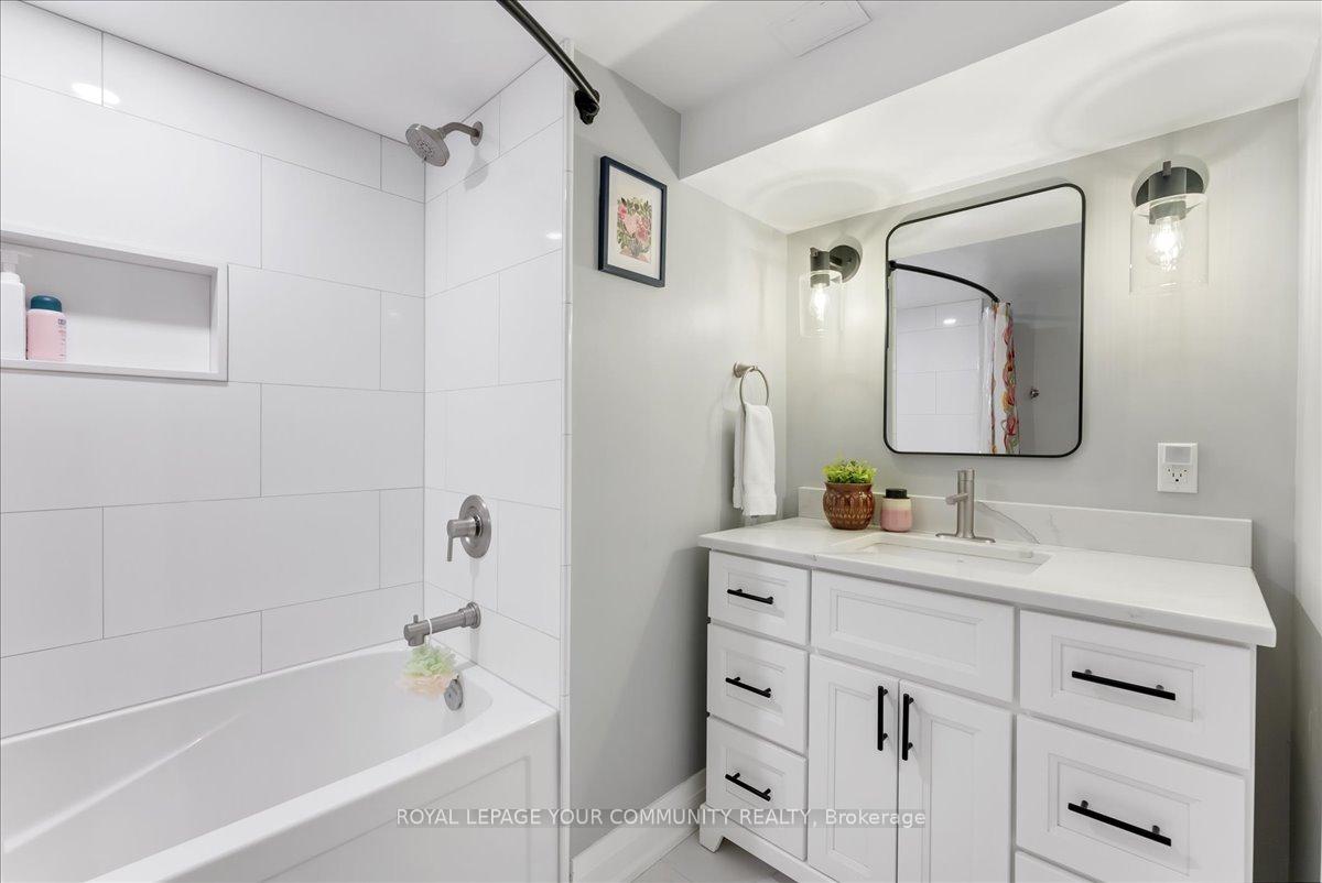 Photo 21 of 48 Bell Street, Uxbridge — HOMEH