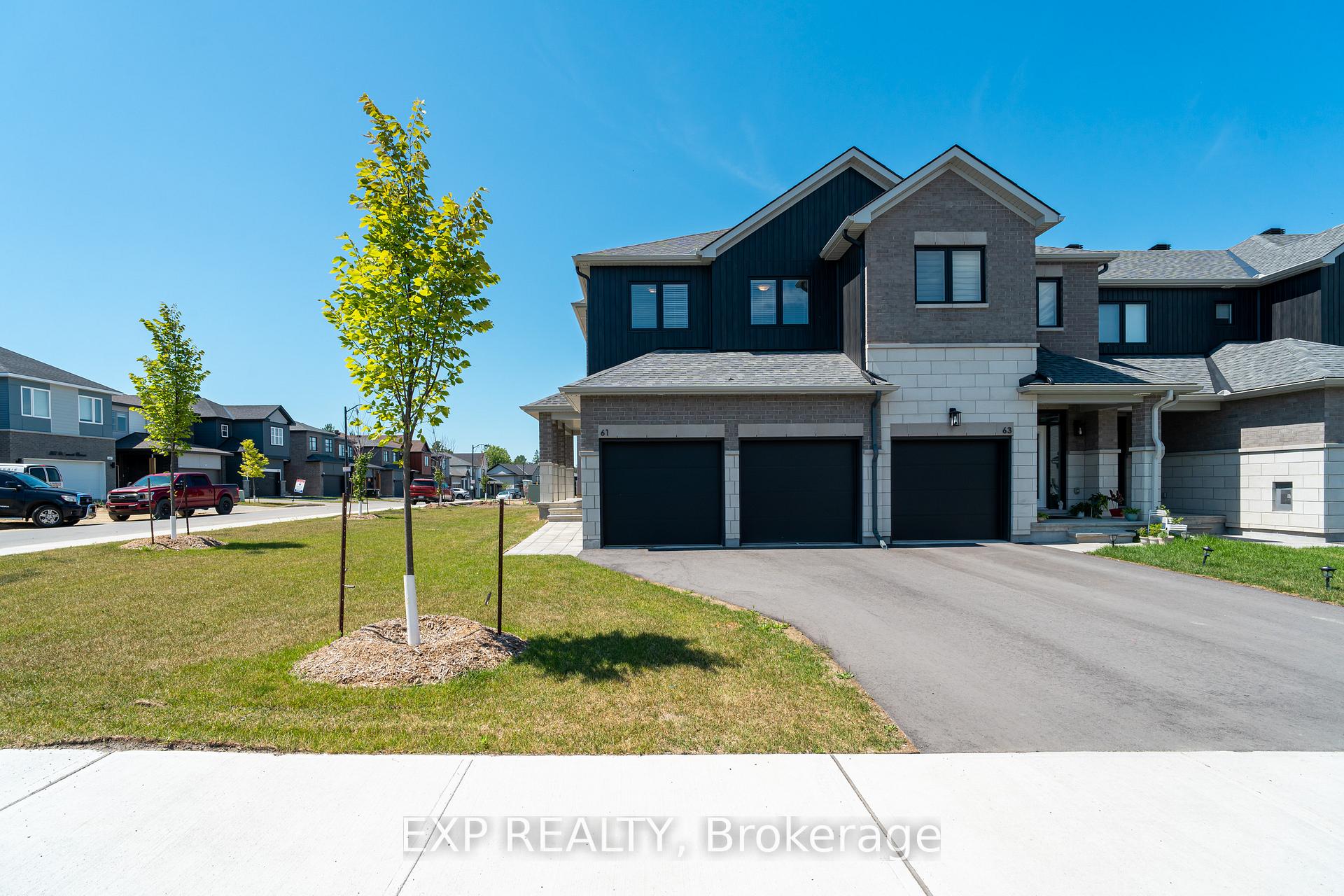 Photo 1 of 61 Esban Drive, Ottawa, Blossom Park/Kemp Park/Findlay Creek — HOMEH