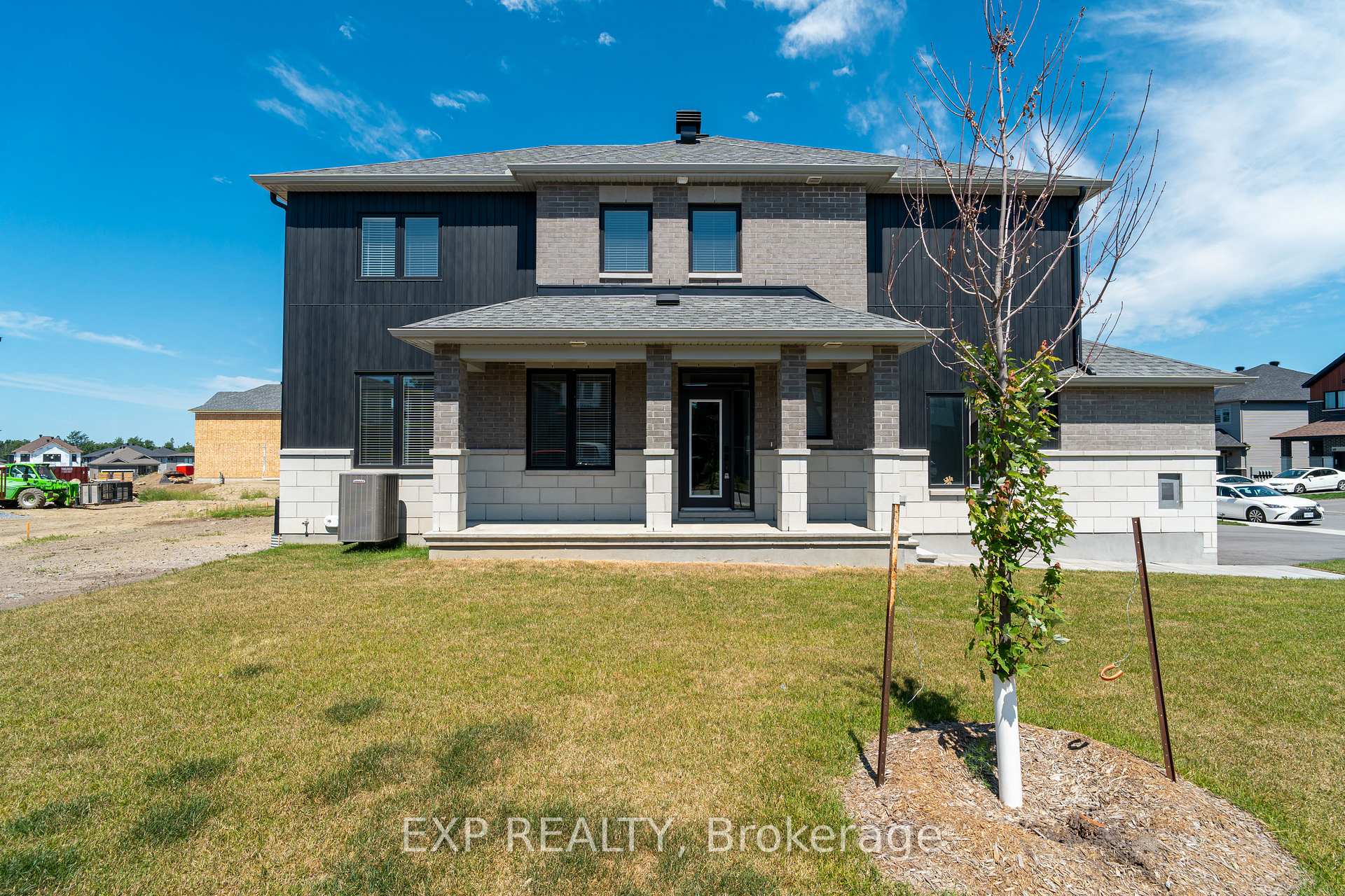 Photo 14 of 61 Esban Drive, Ottawa, Blossom Park/Kemp Park/Findlay Creek — HOMEH
