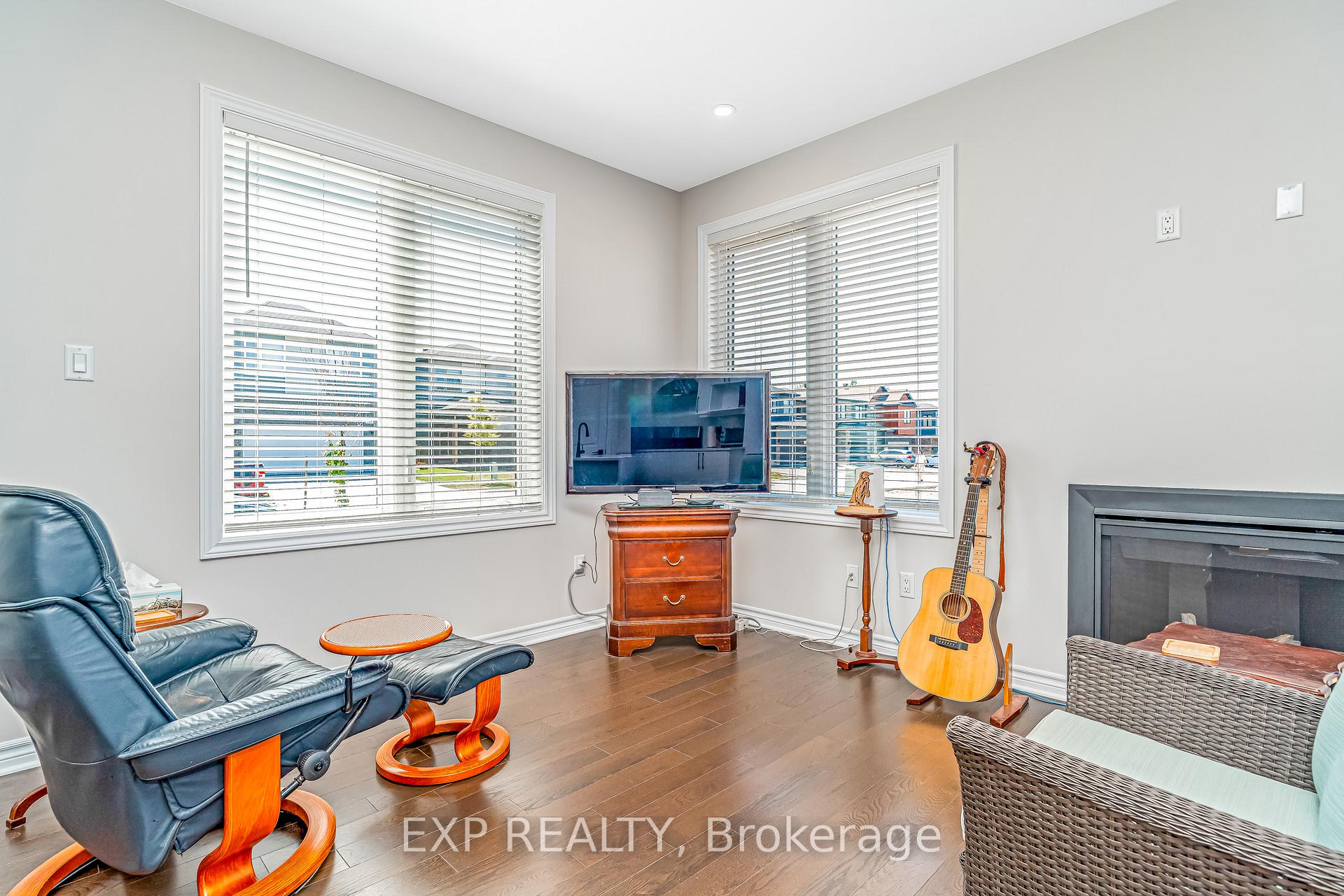 Photo 9 of 61 Esban Drive, Ottawa, Blossom Park/Kemp Park/Findlay Creek — HOMEH