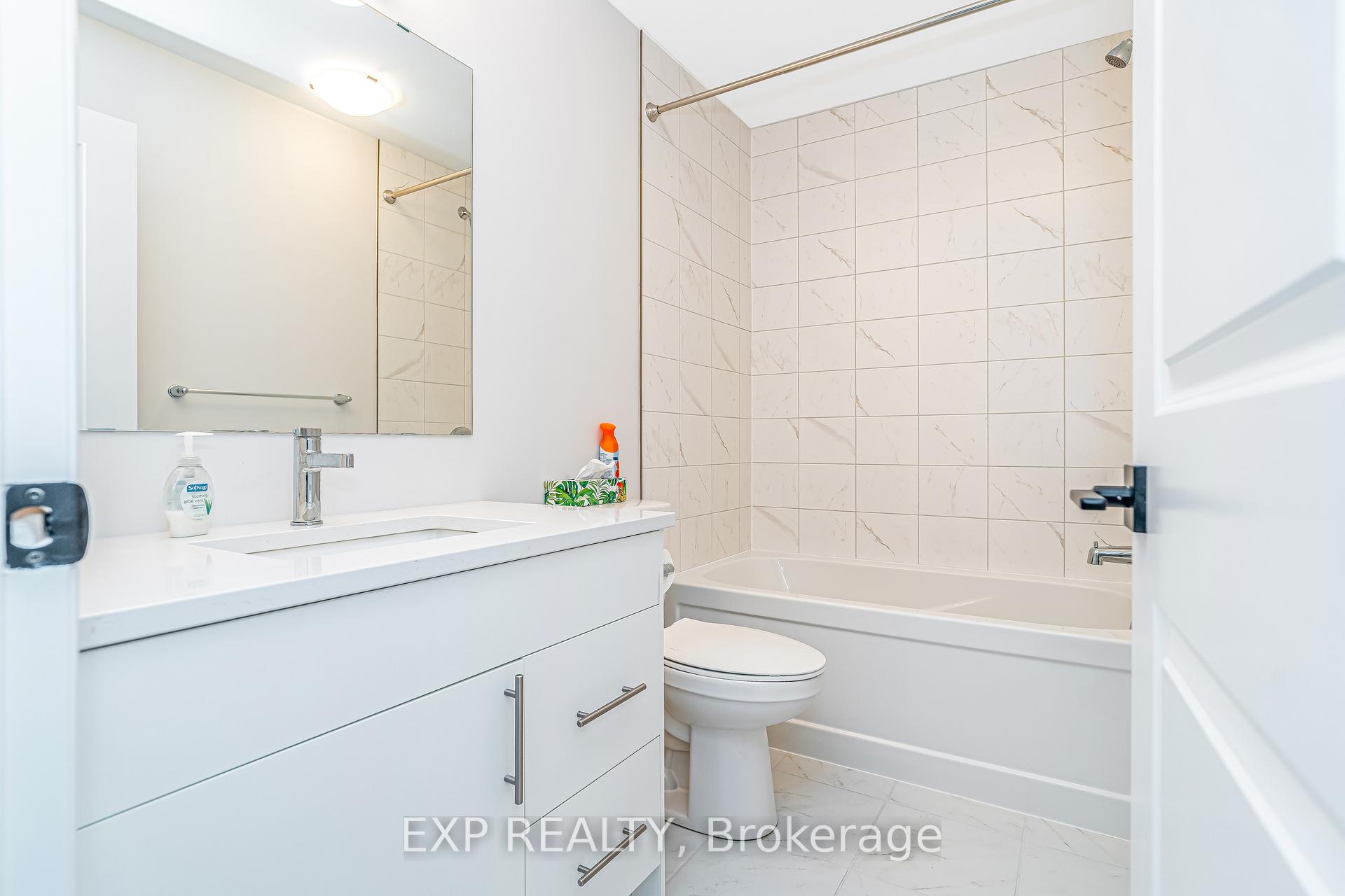 Photo 19 of 61 Esban Drive, Ottawa, Blossom Park/Kemp Park/Findlay Creek — HOMEH