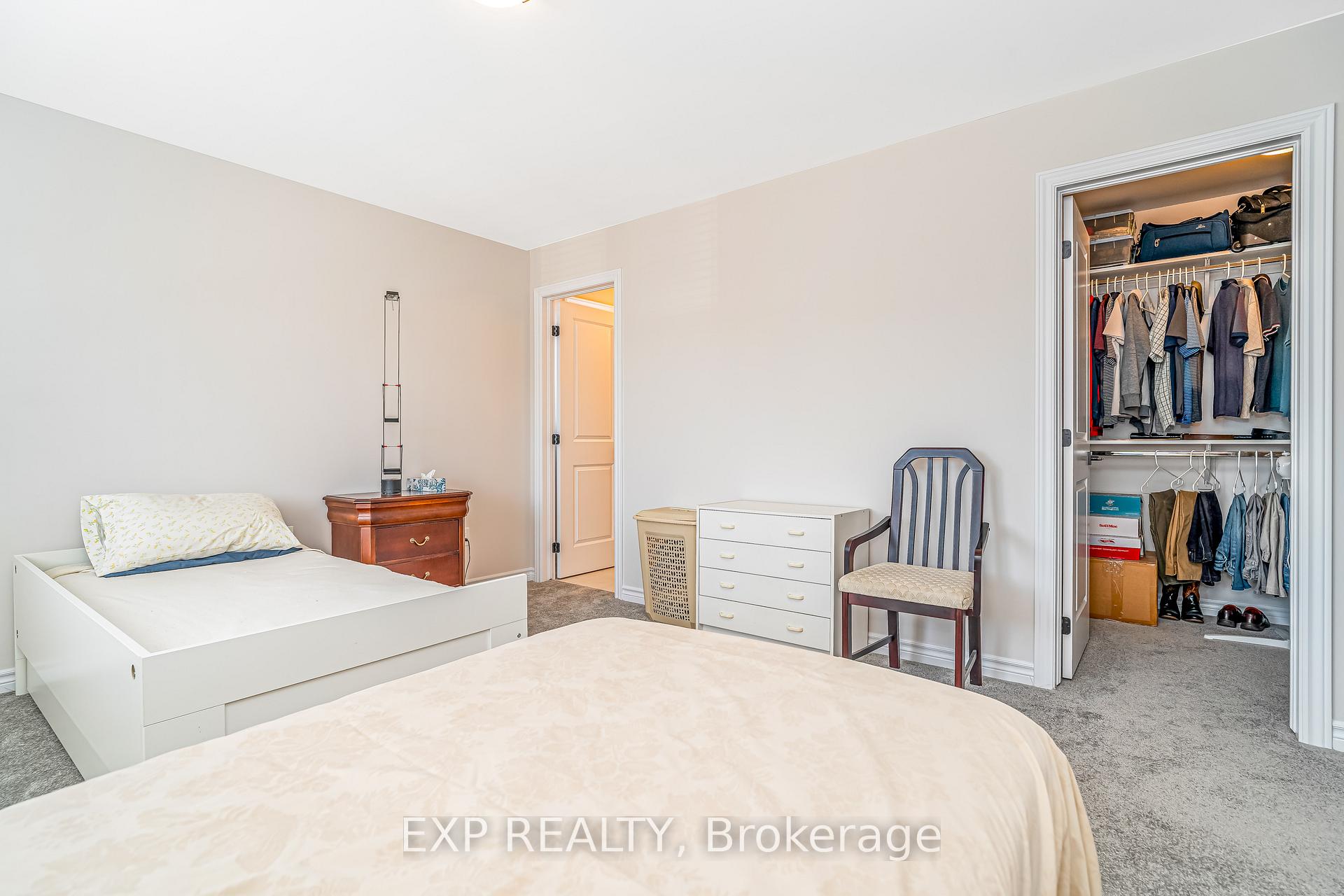 Photo 25 of 61 Esban Drive, Ottawa, Blossom Park/Kemp Park/Findlay Creek — HOMEH