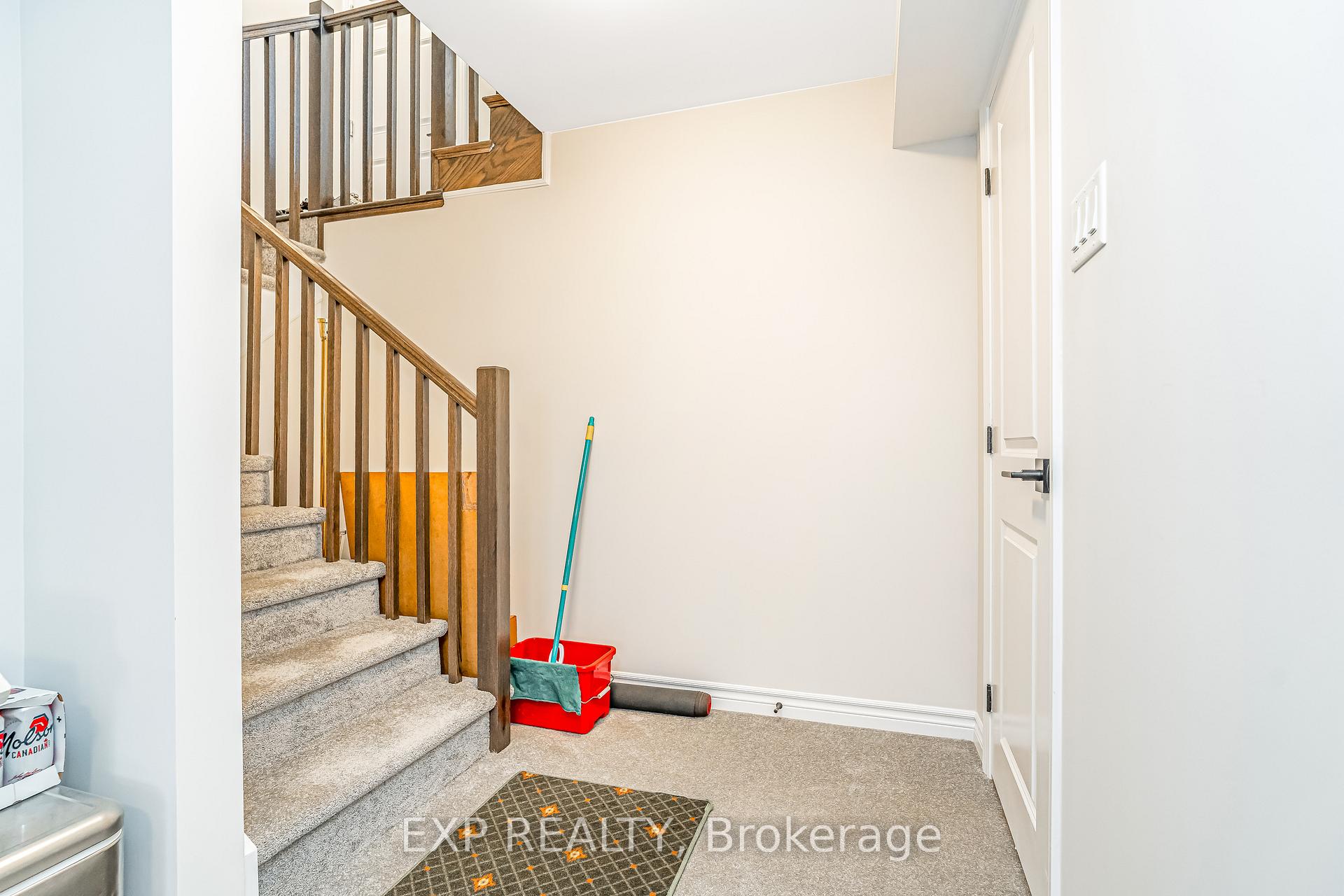 Photo 30 of 61 Esban Drive, Ottawa, Blossom Park/Kemp Park/Findlay Creek — HOMEH