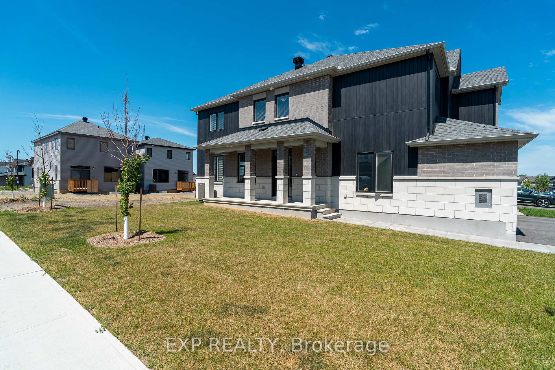 Photo 32 of 61 Esban Drive, Ottawa, Blossom Park/Kemp Park/Findlay Creek — HOMEH