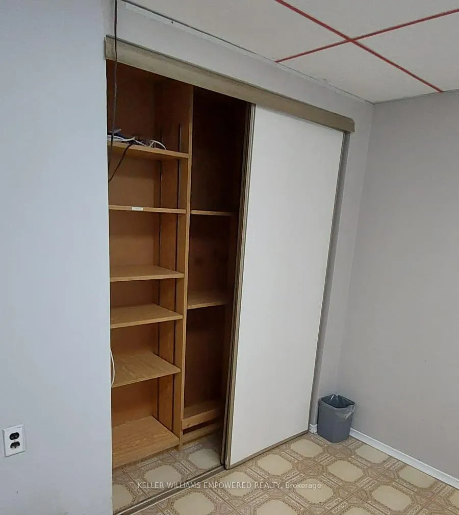 Photo 7 of Unit Basement, 206 York Hill Boulevard, Vaughan, Crestwood-Springfarm-Yorkhill — HOMEH