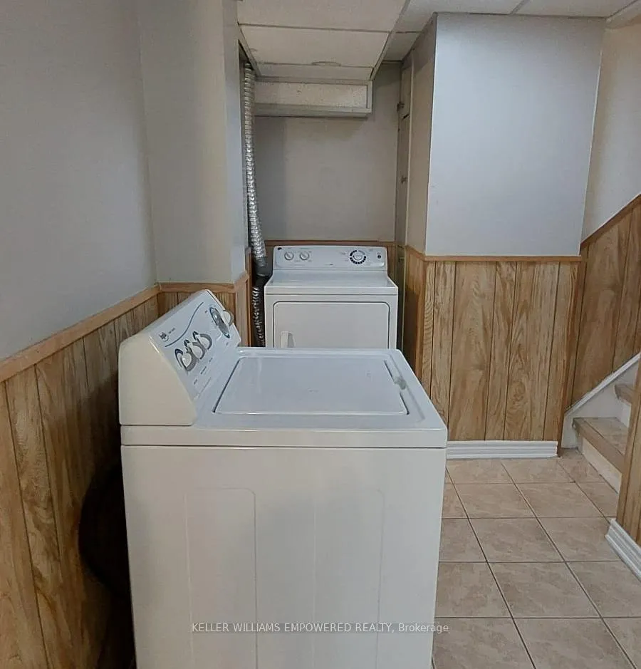 Photo 11 of Unit Basement, 206 York Hill Boulevard, Vaughan, Crestwood-Springfarm-Yorkhill — HOMEH