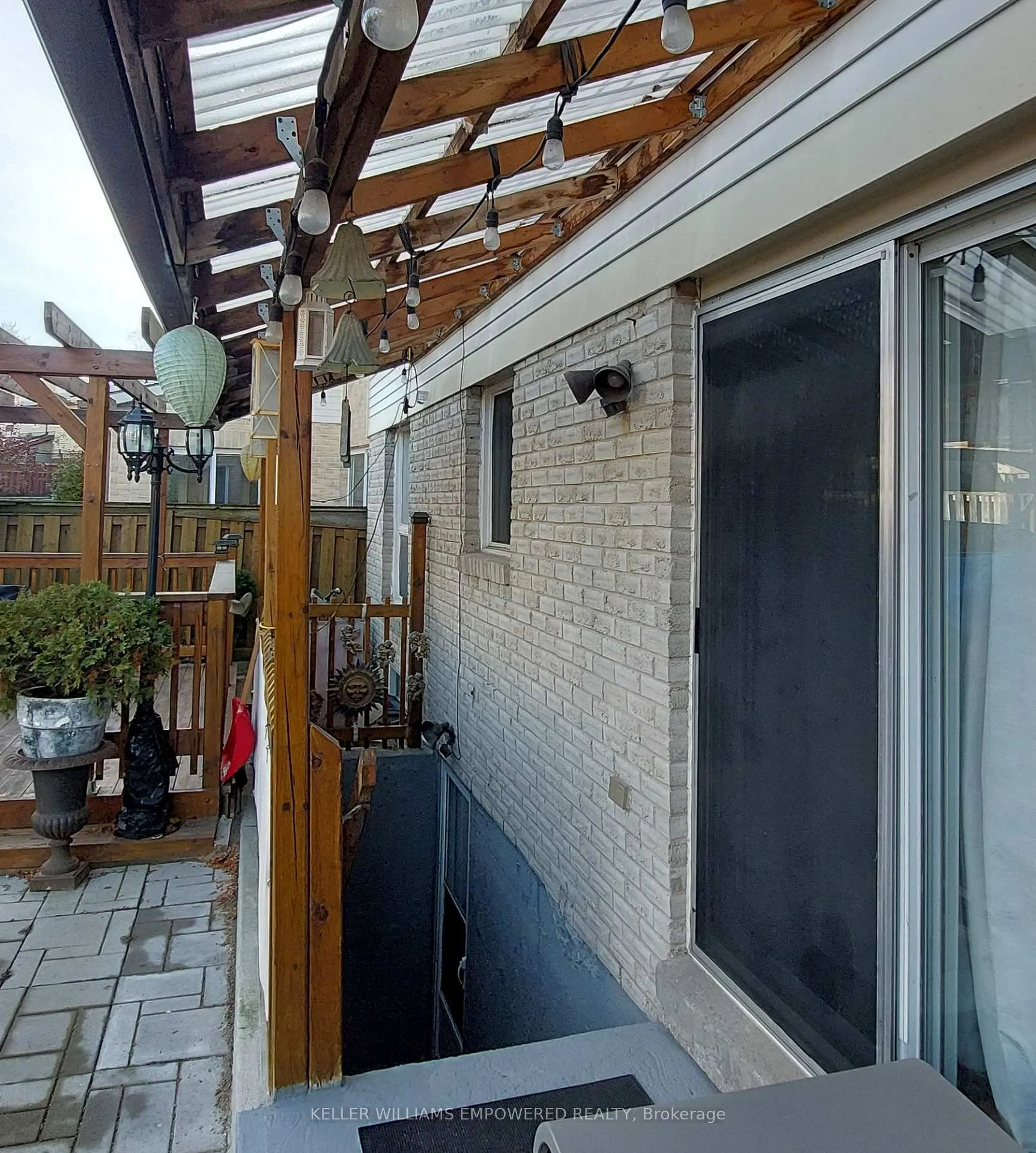 Photo 20 of Unit Basement, 206 York Hill Boulevard, Vaughan, Crestwood-Springfarm-Yorkhill — HOMEH
