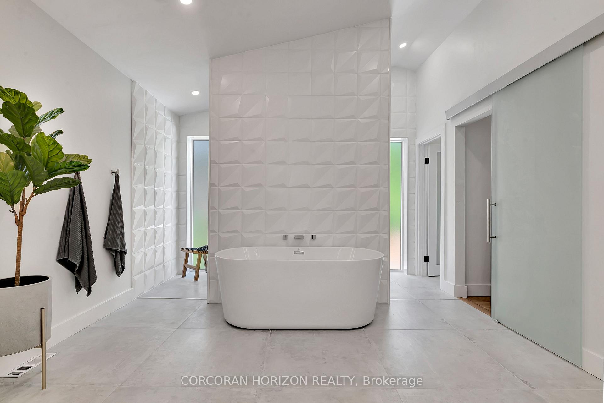 Photo 22 of 514 Oxbow Road, Waterloo — HOMEH
