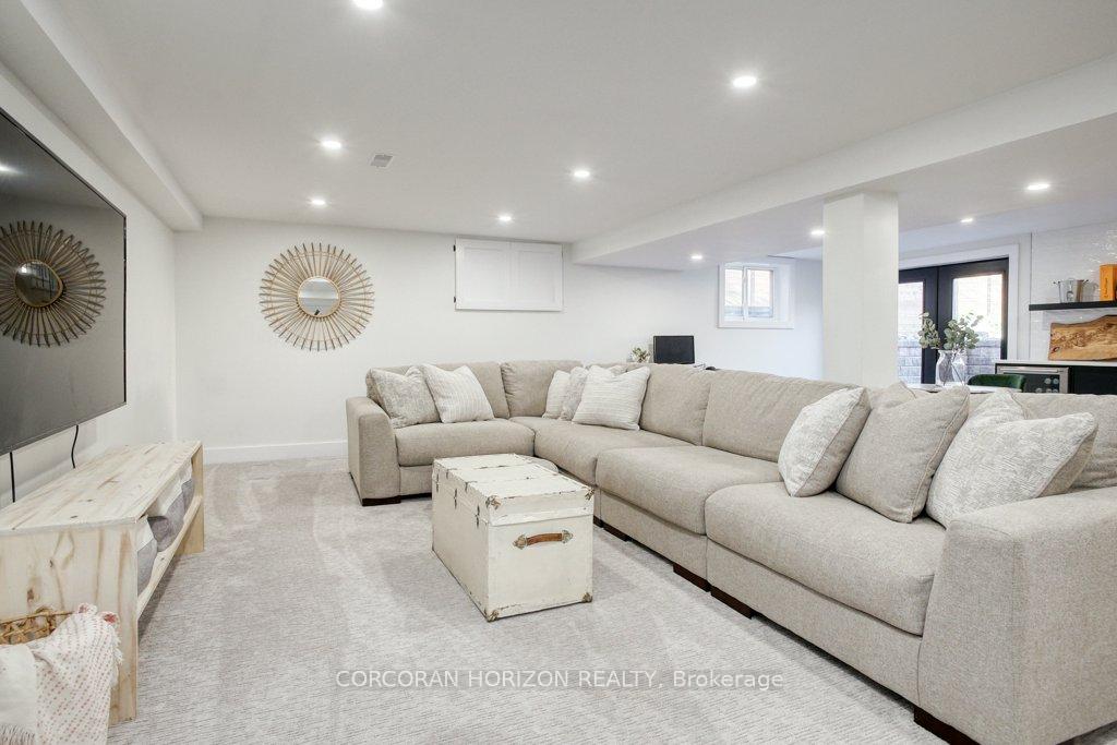 Photo 34 of 514 Oxbow Road, Waterloo — HOMEH