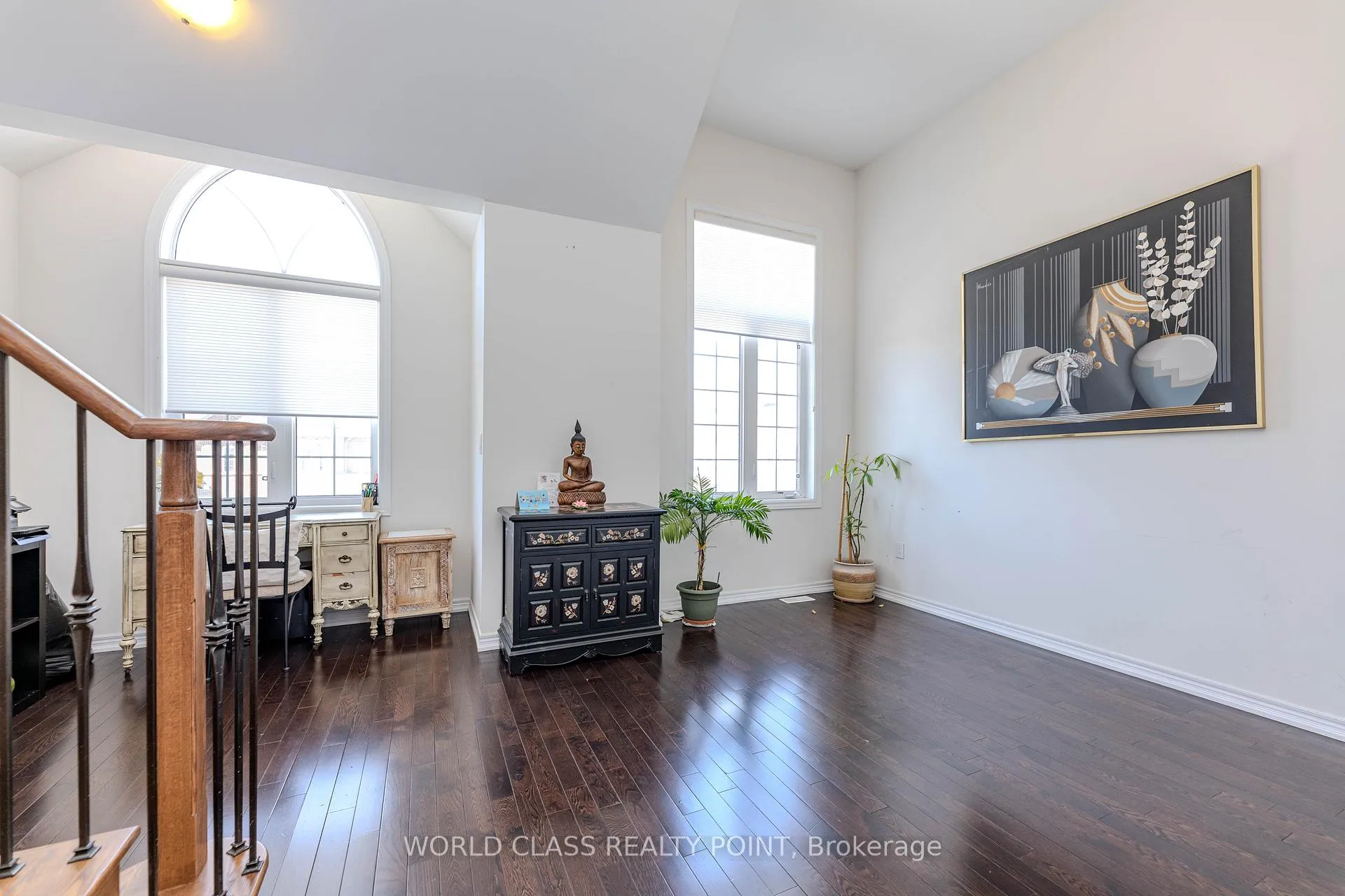 Photo 13 of 255 Barons Street, Vaughan, Kleinburg — HOMEH