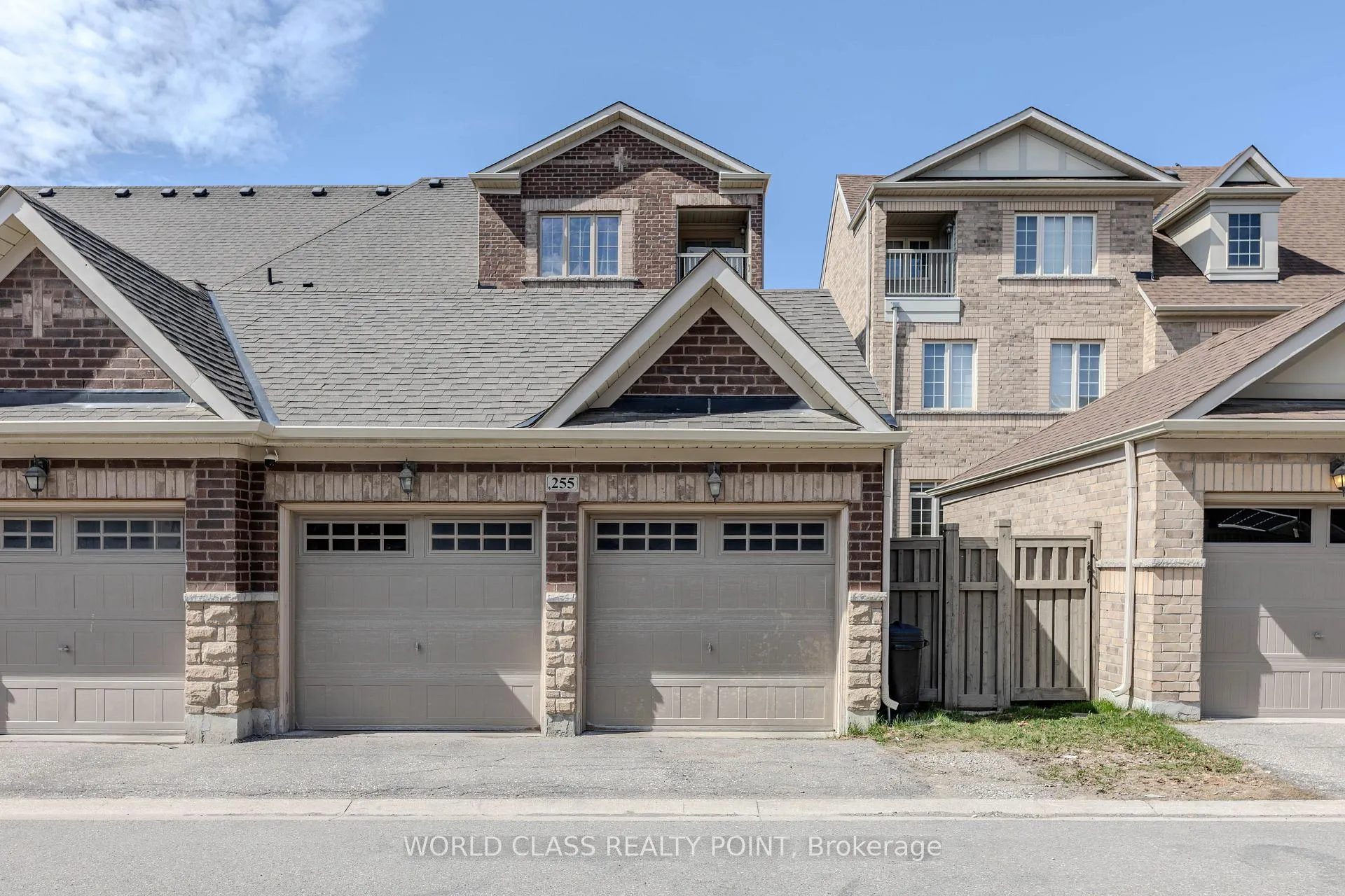 Photo 20 of 255 Barons Street, Vaughan, Kleinburg — HOMEH