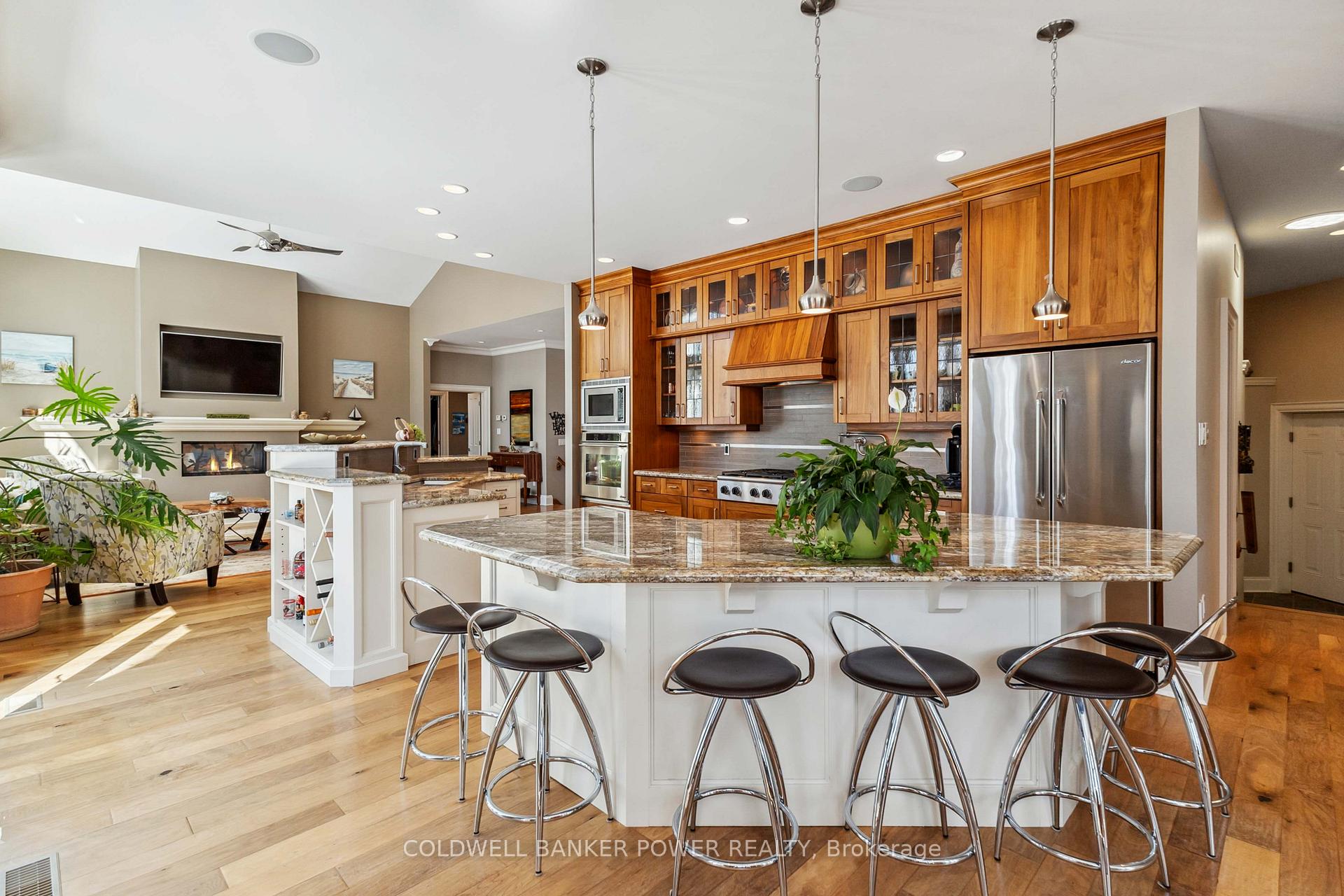 Photo 27 of 75331 Maxobel Road, Bluewater, Stanley — HOMEH