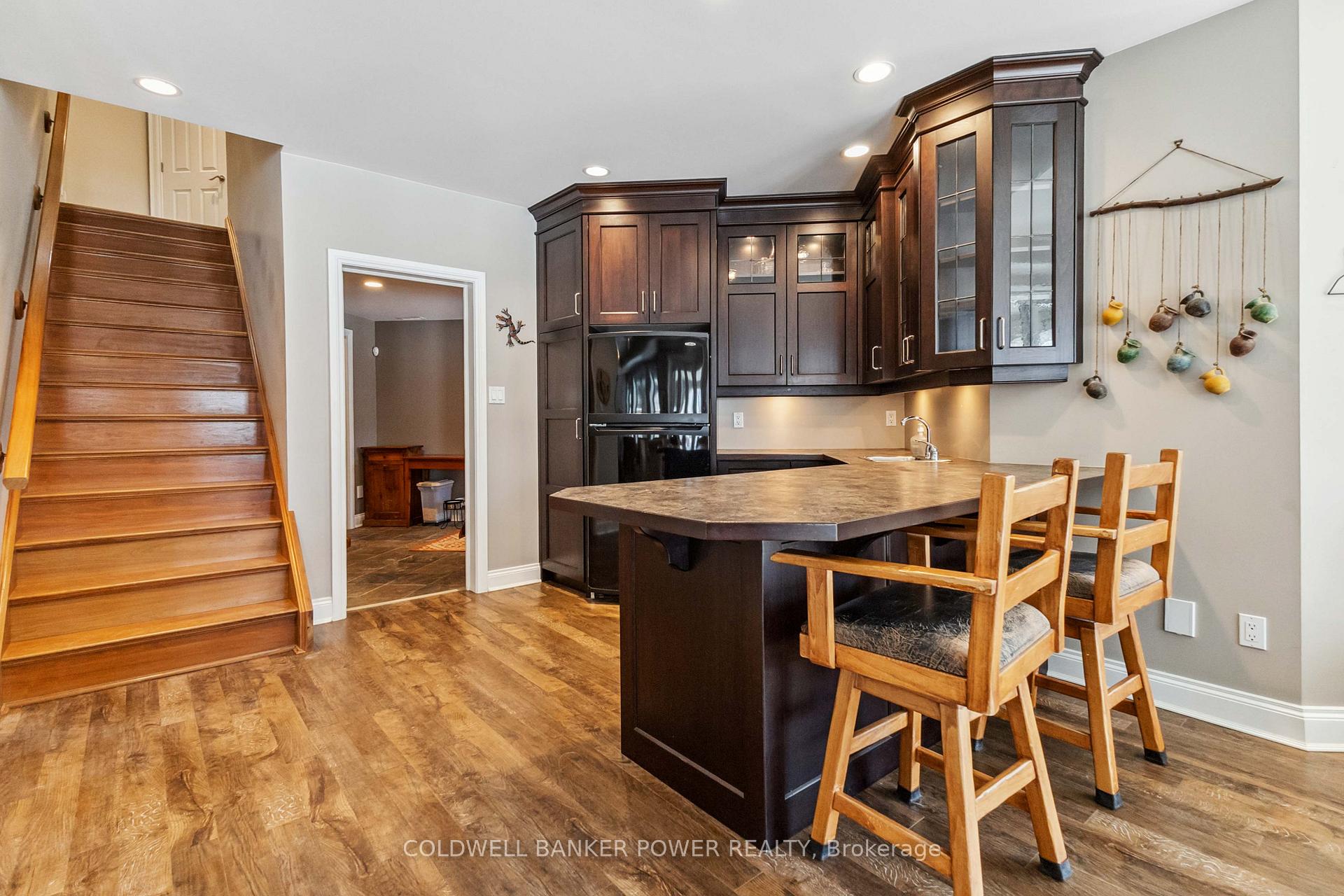 Photo 32 of 75331 Maxobel Road, Bluewater, Stanley — HOMEH