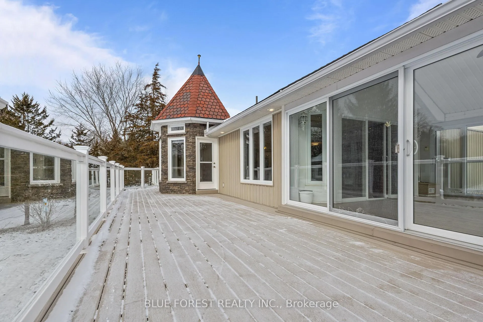 Photo 6 of 204 Third Street, West Elgin, Rodney — HOMEH