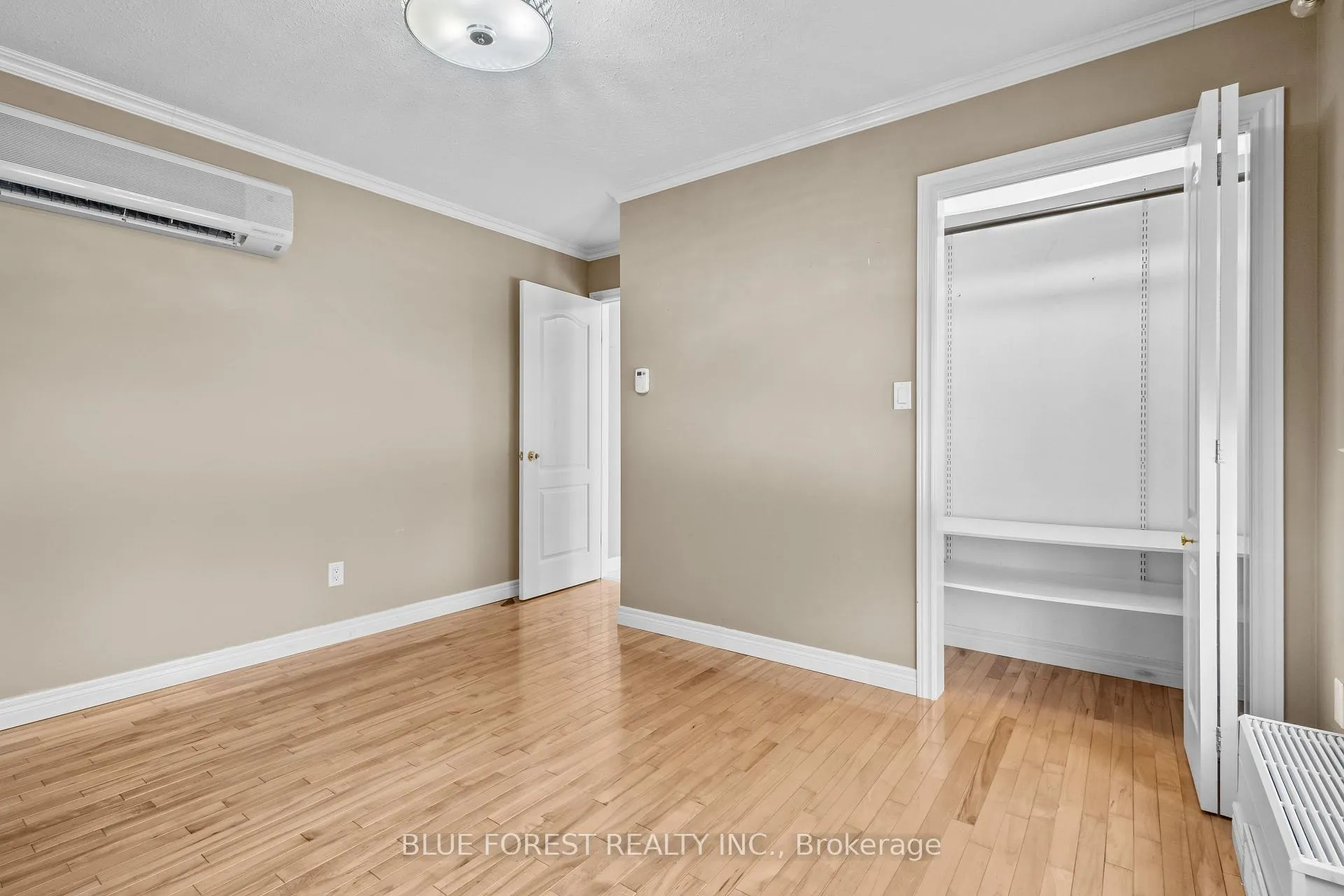 Photo 16 of 204 Third Street, West Elgin, Rodney — HOMEH