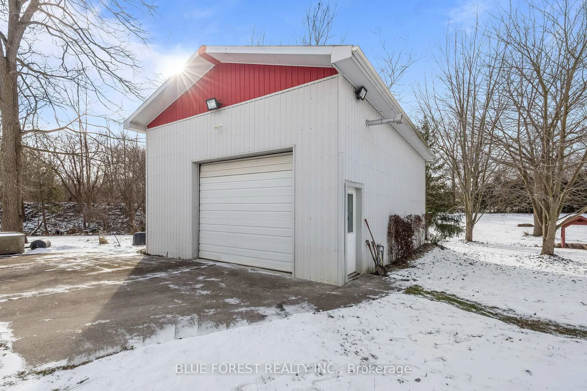 Photo 37 of 204 Third Street, West Elgin, Rodney — HOMEH