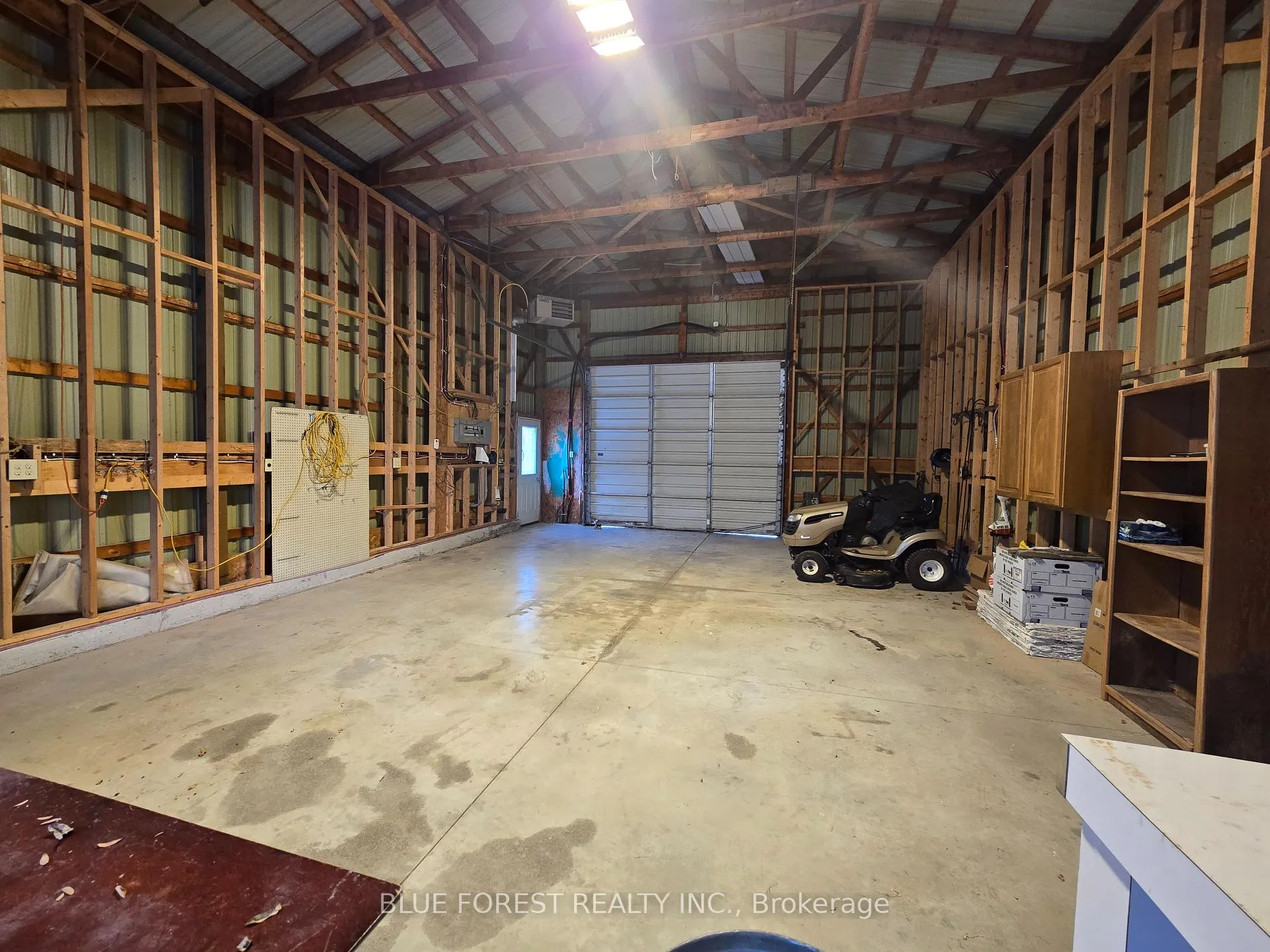 Photo 39 of 204 Third Street, West Elgin, Rodney — HOMEH