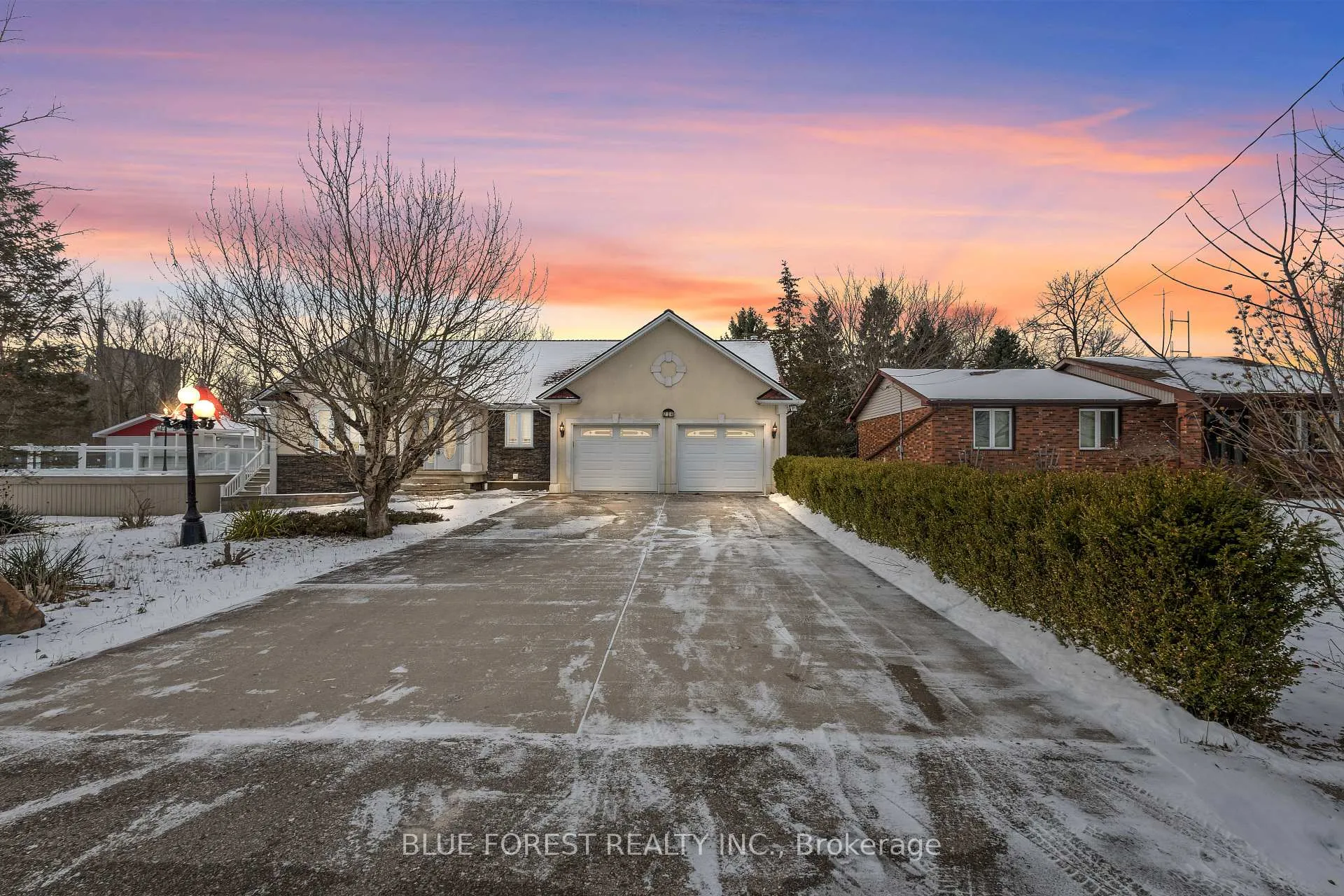Photo 40 of 204 Third Street, West Elgin, Rodney — HOMEH