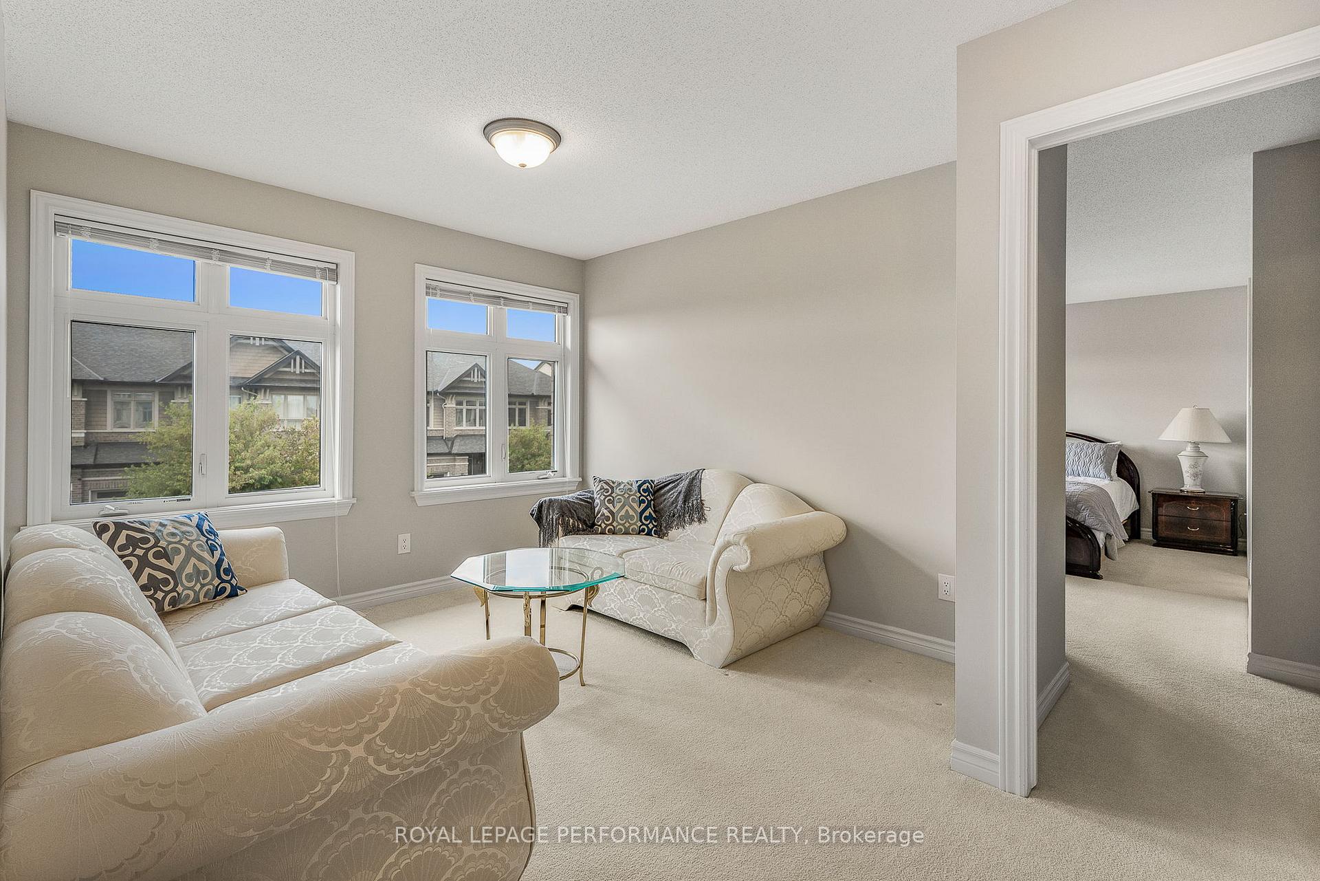 Photo 24 of 328 Ballinville Circle, Ottawa, Riverside South/Gloucester Glen — HOMEH