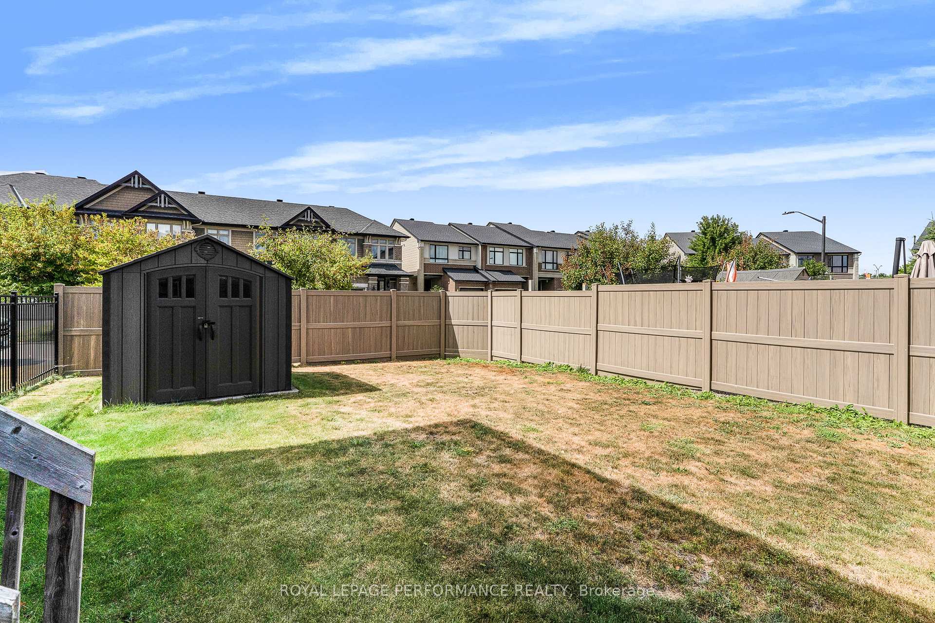 Photo 29 of 328 Ballinville Circle, Ottawa, Riverside South/Gloucester Glen — HOMEH