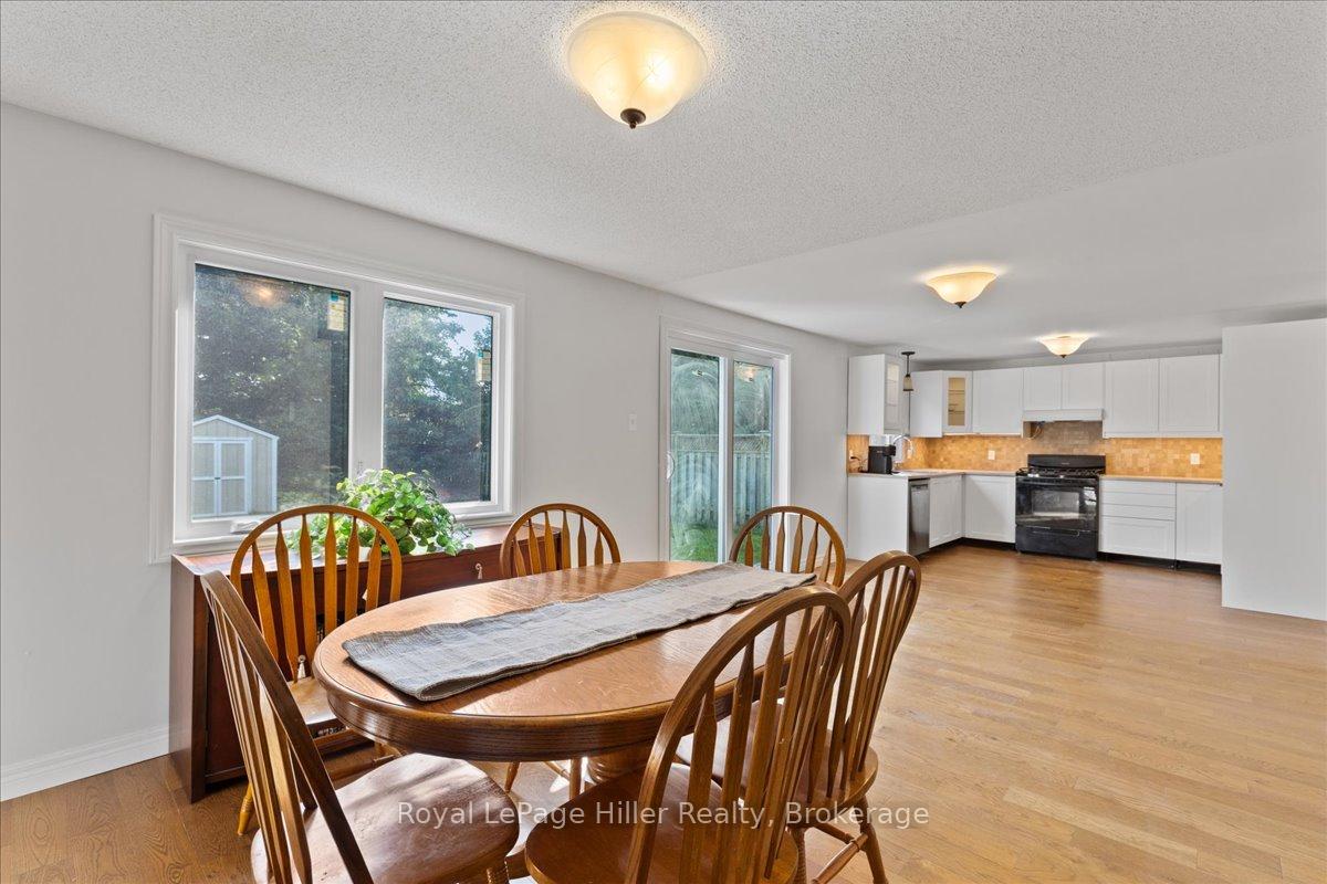 Photo 11 of 240 Dartmoor Crescent, Waterloo — HOMEH