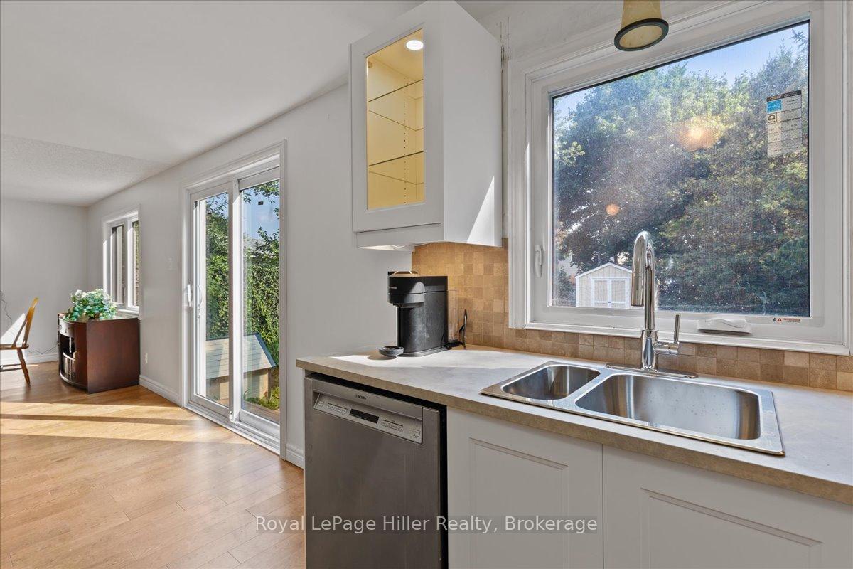 Photo 16 of 240 Dartmoor Crescent, Waterloo — HOMEH