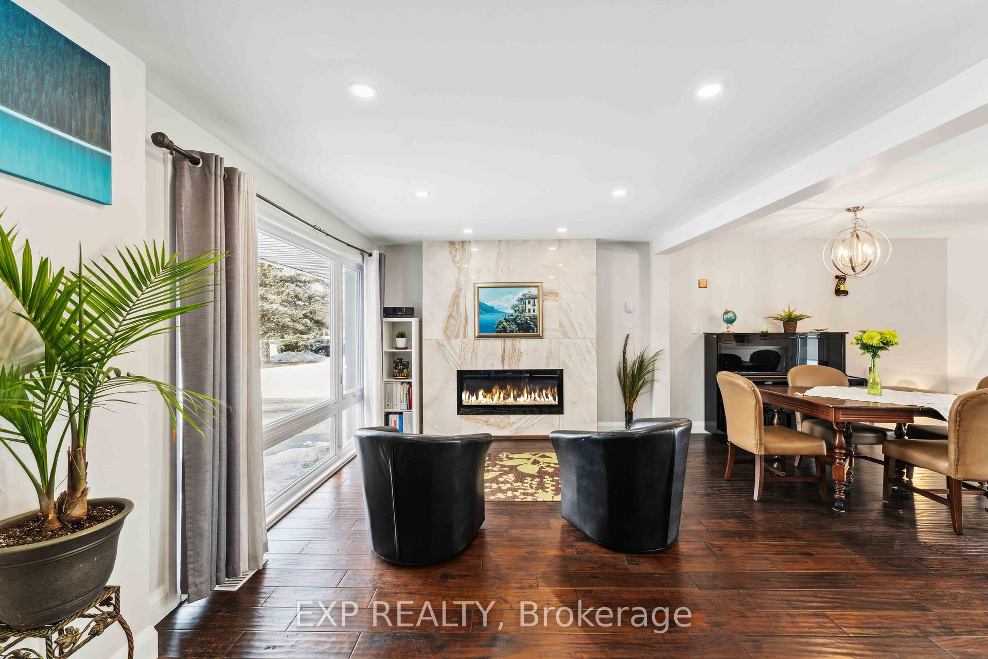 Photo 3 of 29 Laurentide Road, Ottawa, Arbeatha Park — HOMEH
