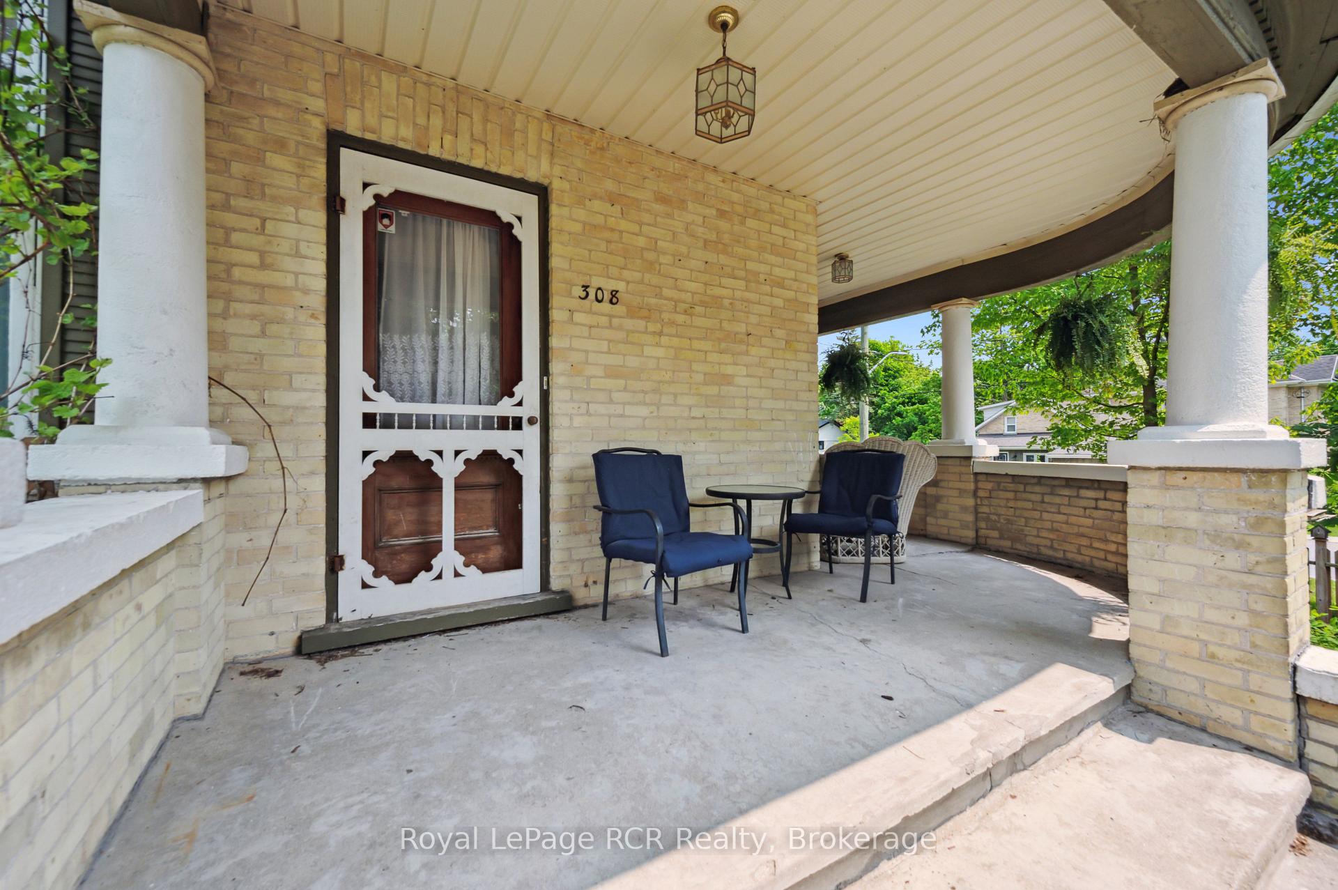 Photo 7 of 308 Fergus, Wellington North, Mount Forest — HOMEH