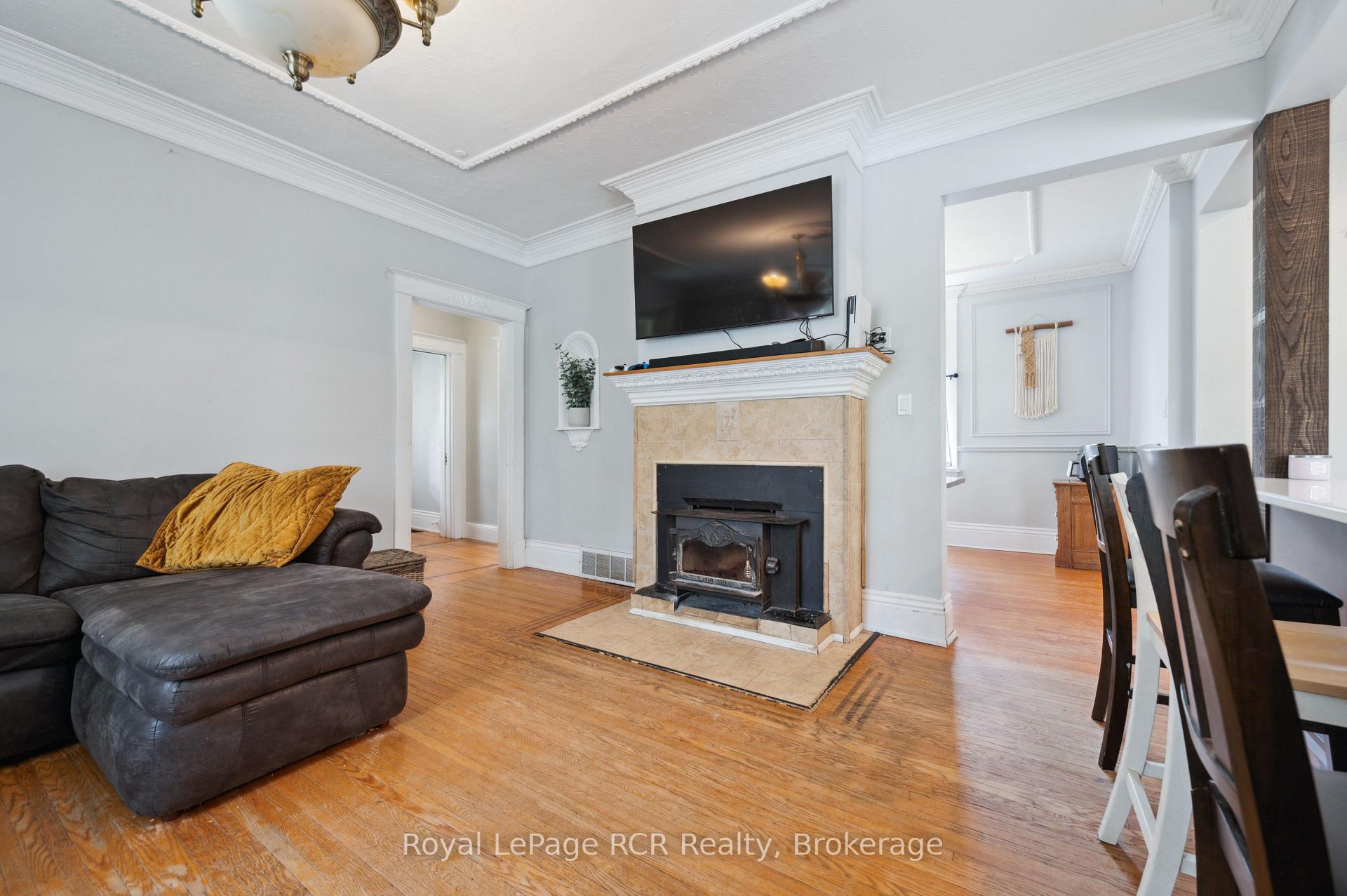 Photo 12 of 308 Fergus, Wellington North, Mount Forest — HOMEH