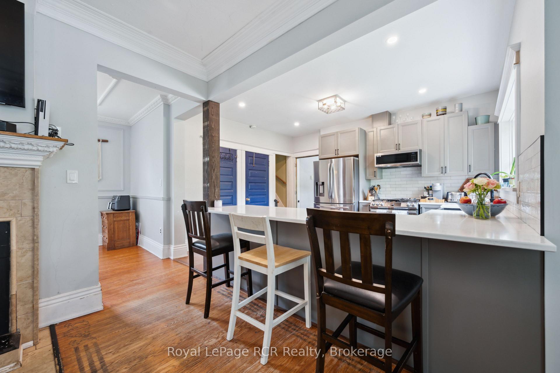 Photo 14 of 308 Fergus, Wellington North, Mount Forest — HOMEH
