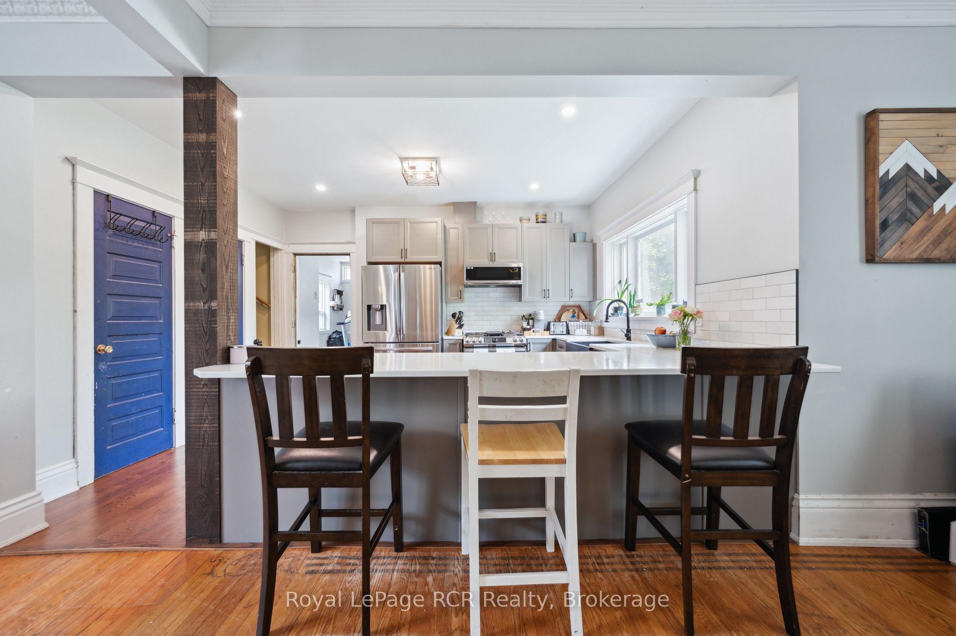Photo 15 of 308 Fergus, Wellington North, Mount Forest — HOMEH