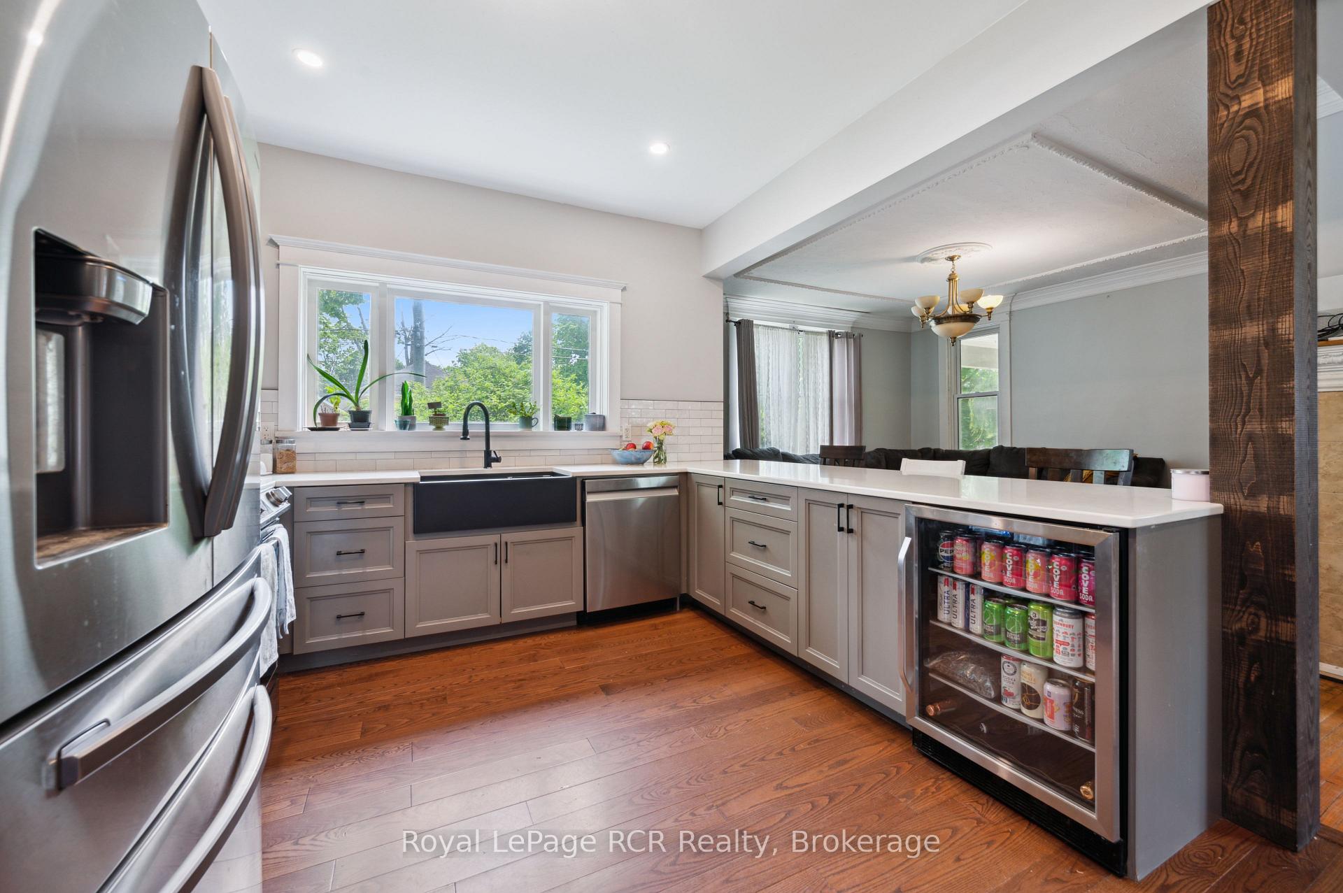 Photo 18 of 308 Fergus, Wellington North, Mount Forest — HOMEH