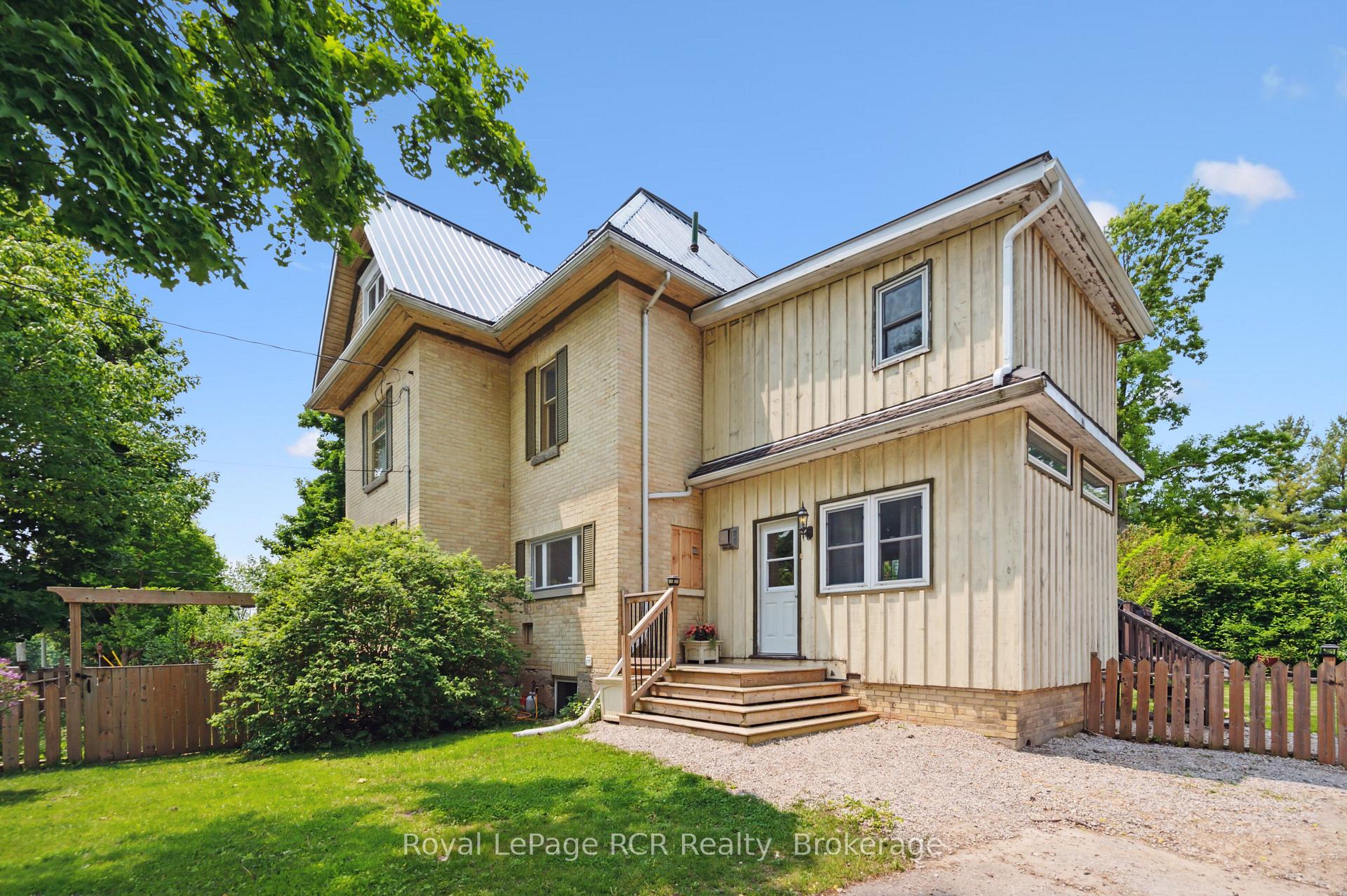 Photo 35 of 308 Fergus, Wellington North, Mount Forest — HOMEH