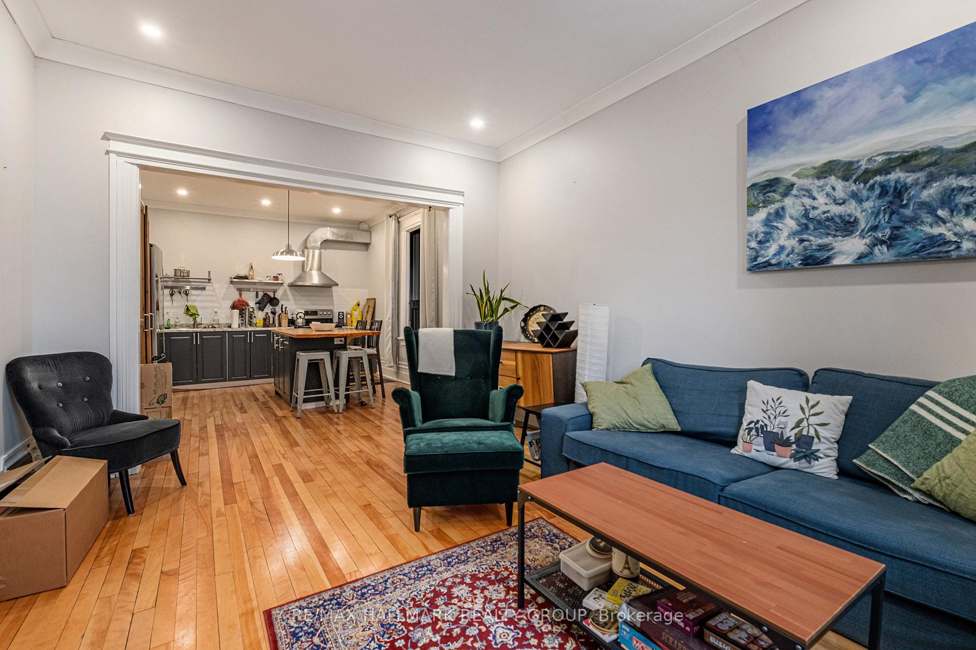 Photo 4 of 12 Spadina Avenue, Ottawa, Hintonburg — HOMEH