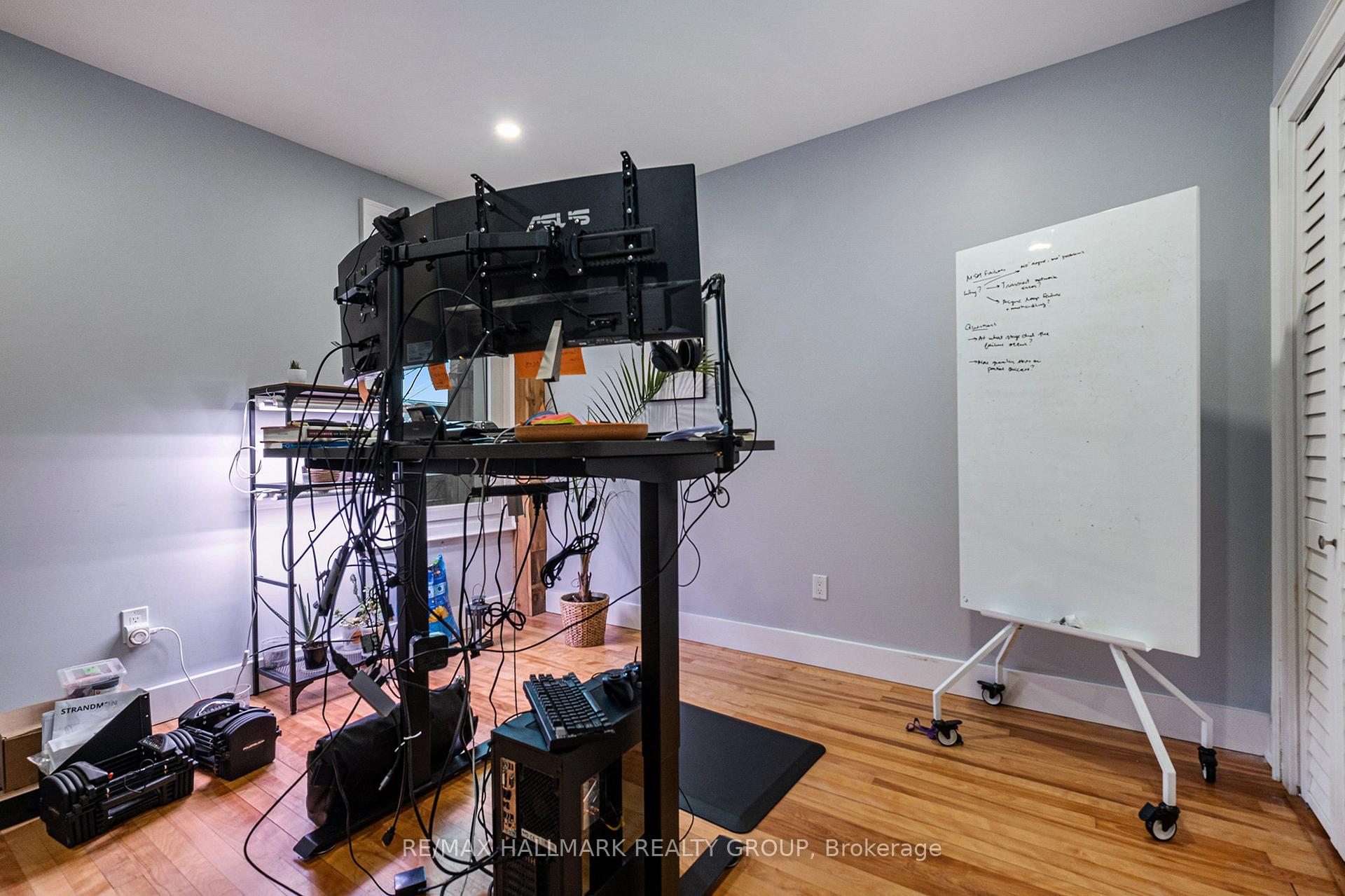 Photo 14 of 12 Spadina Avenue, Ottawa, Hintonburg — HOMEH