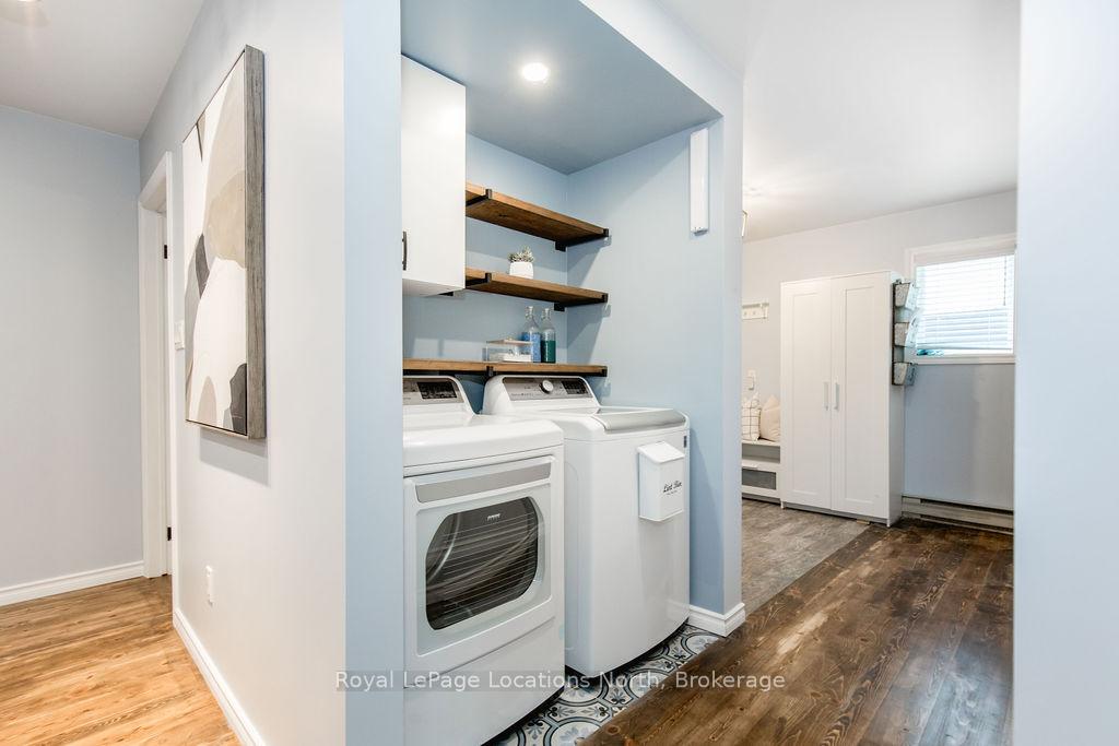 Photo 9 of 44 Stroud Crescent, Wasaga Beach — HOMEH