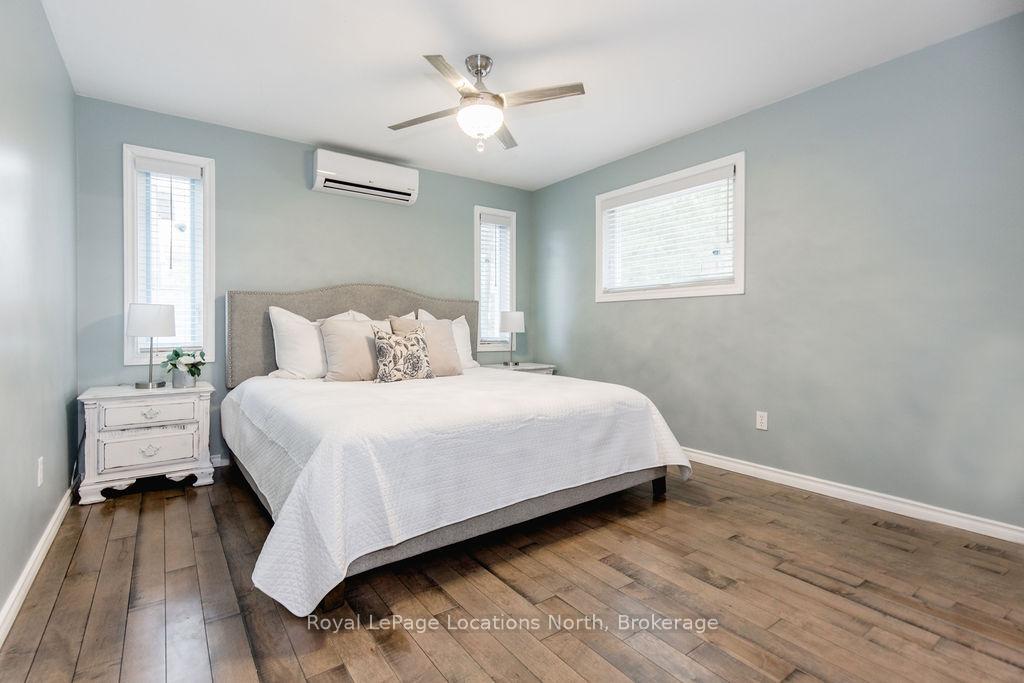 Photo 21 of 44 Stroud Crescent, Wasaga Beach — HOMEH