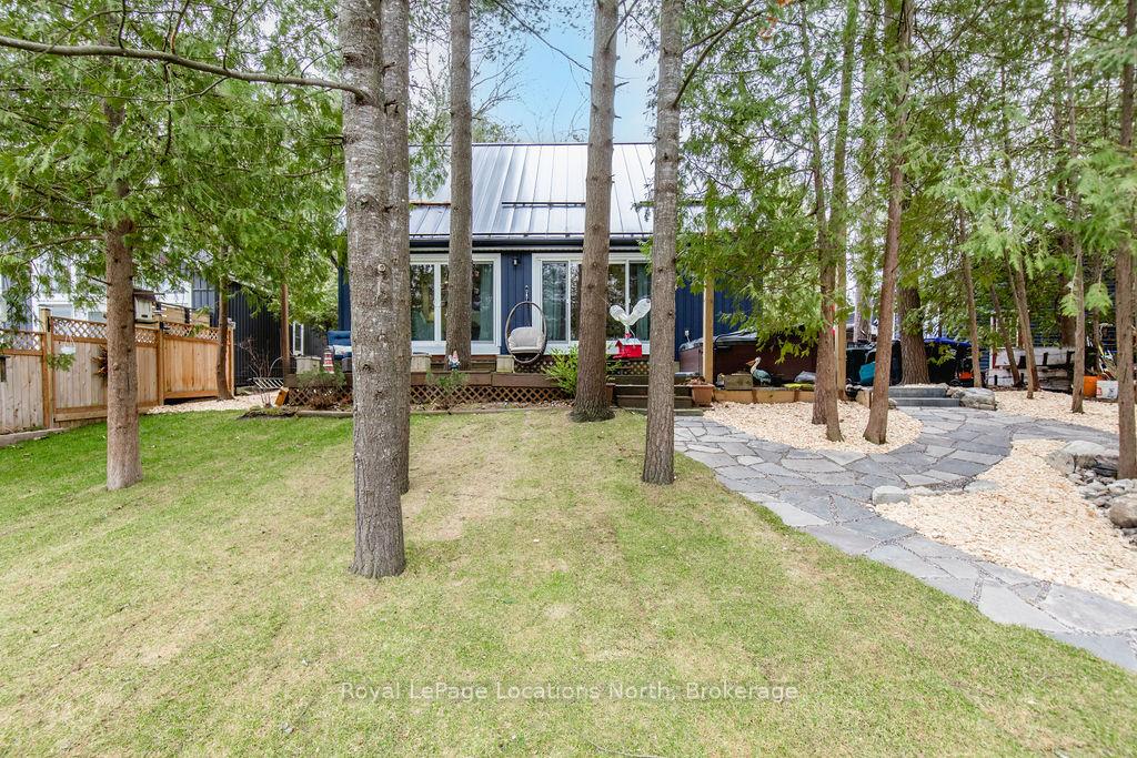 Photo 32 of 44 Stroud Crescent, Wasaga Beach — HOMEH
