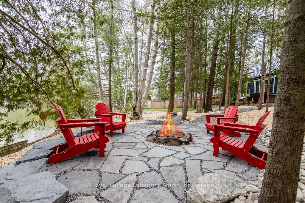 Photo 38 of 44 Stroud Crescent, Wasaga Beach — HOMEH