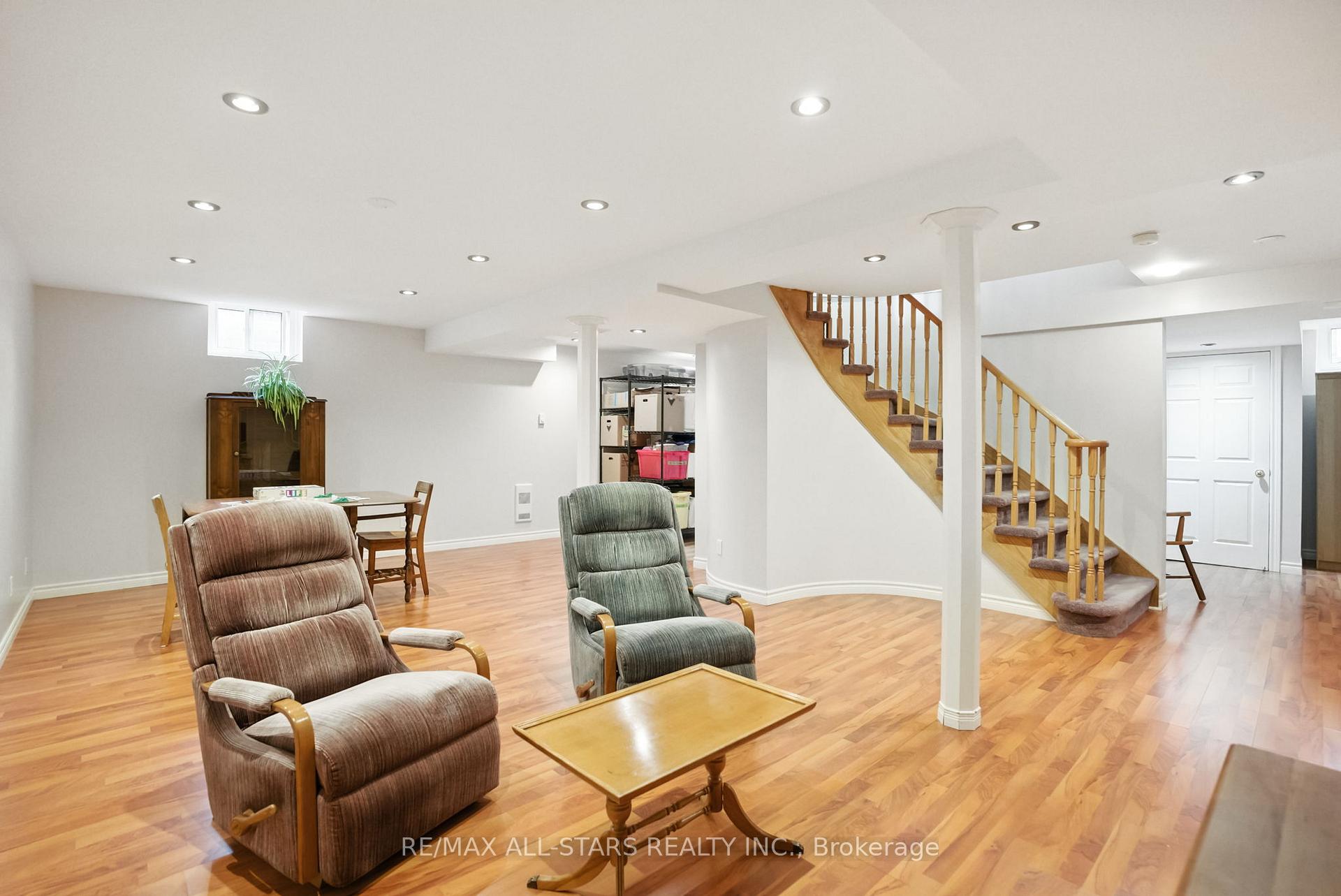 Photo 33 of 20 Enzo Crescent, Uxbridge — HOMEH