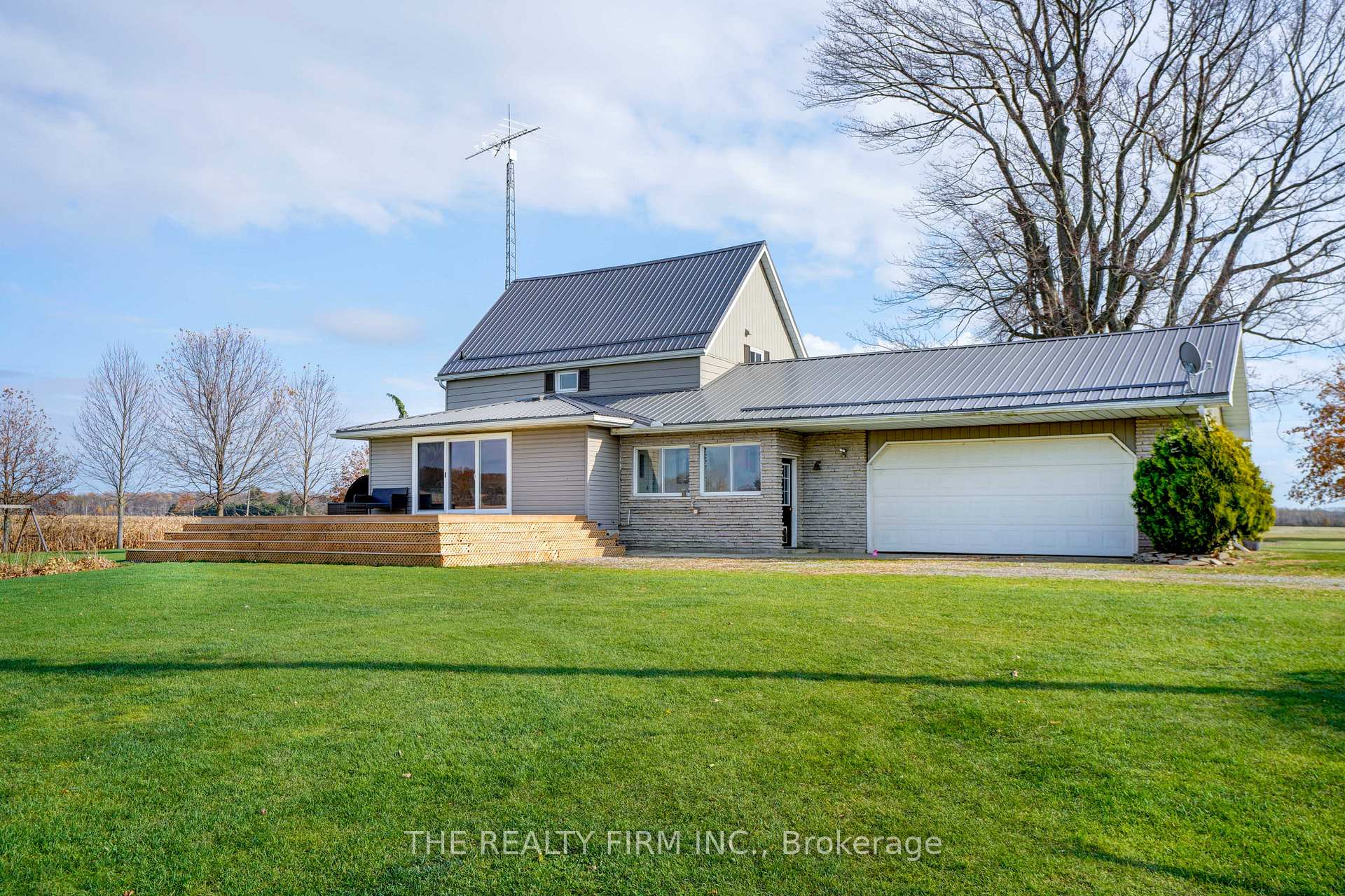 Photo 44 of 20662 Marsh Line, West Elgin, Rural West Elgin — HOMEH