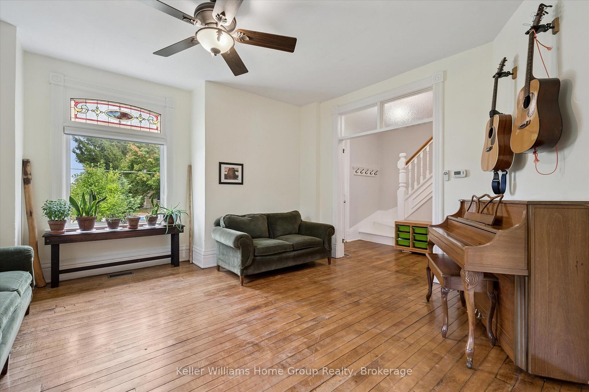 Photo 10 of 460 Waterloo Street, Wellington North, Mount Forest — HOMEH